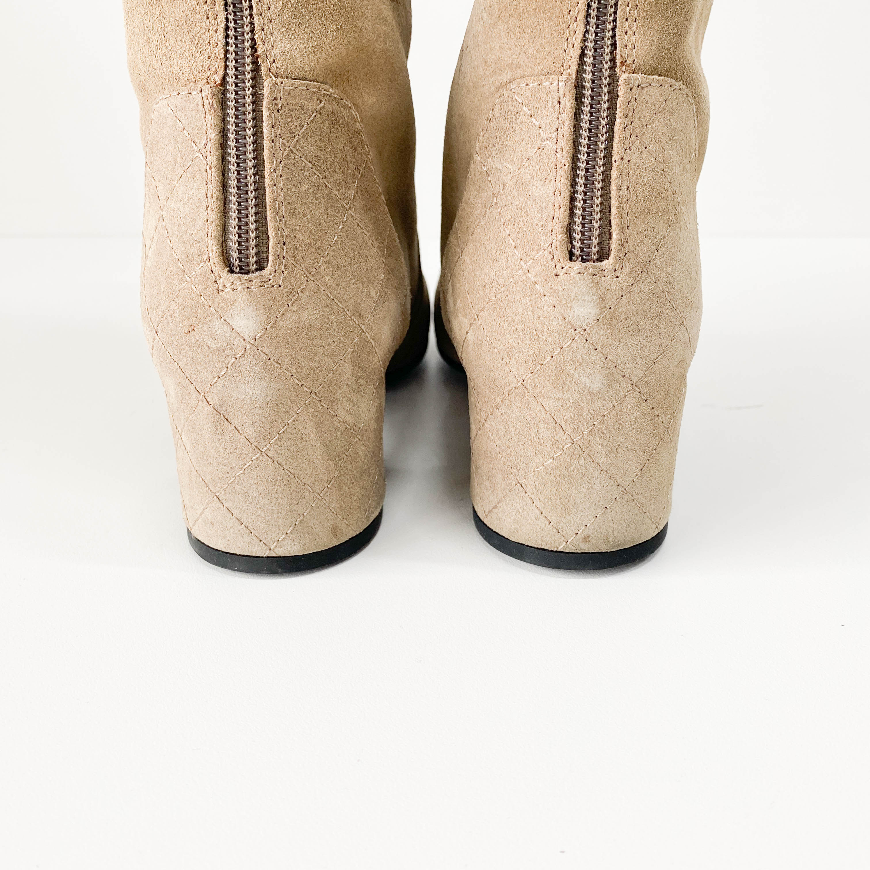 Size 39 Beige Suede Tall Boots