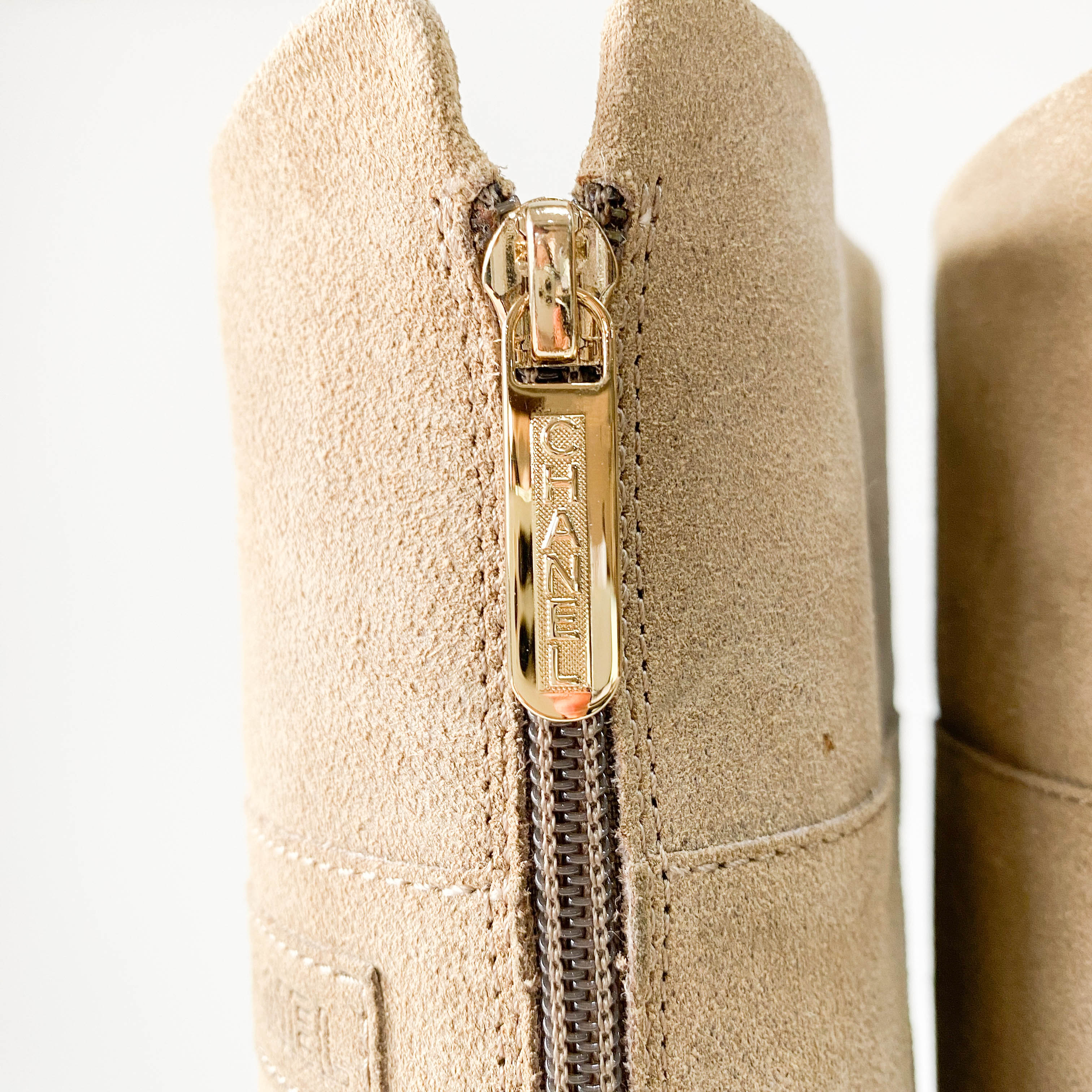 Size 39 Beige Suede Tall Boots