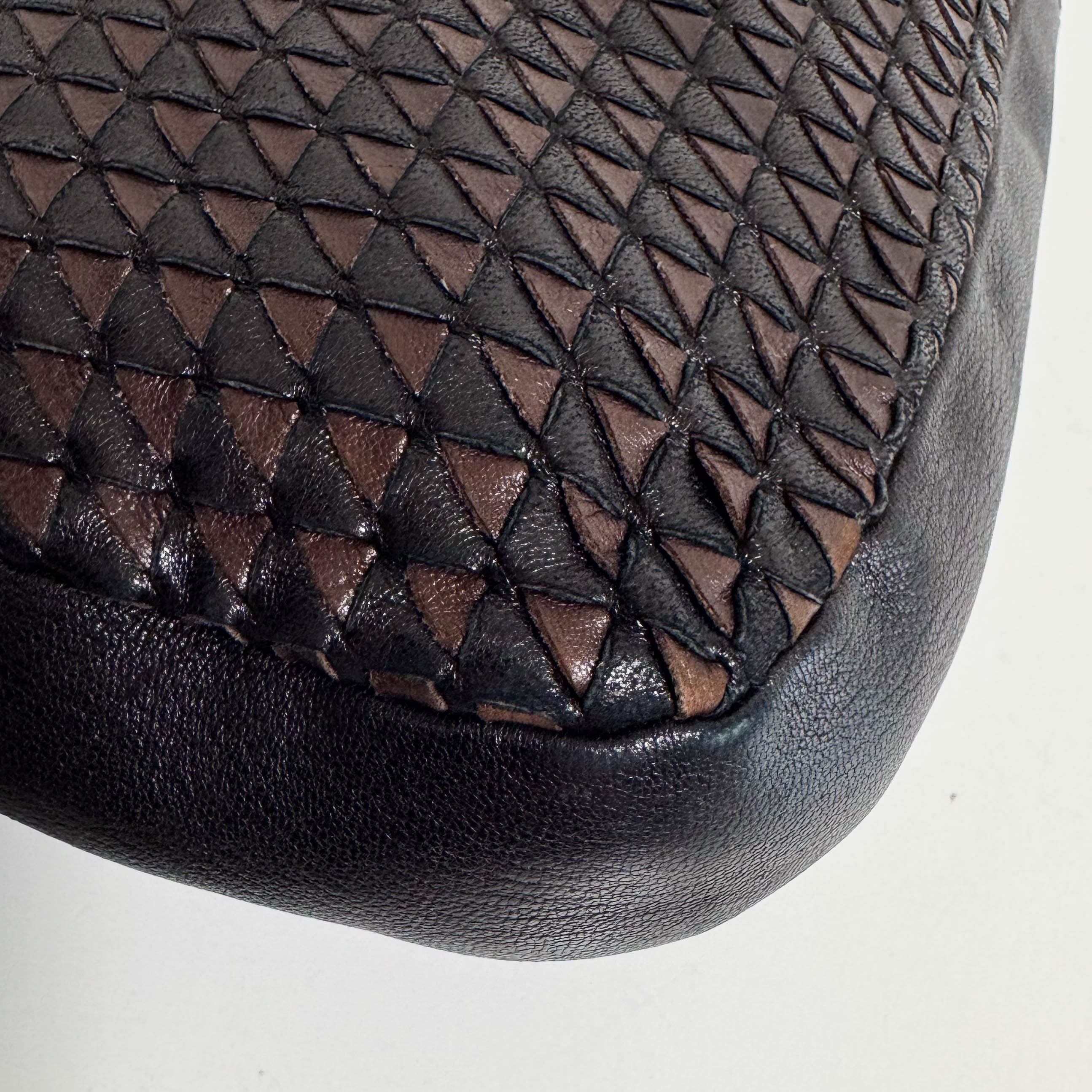 Intrecciato Black and Brown Leather Shoulder Bag