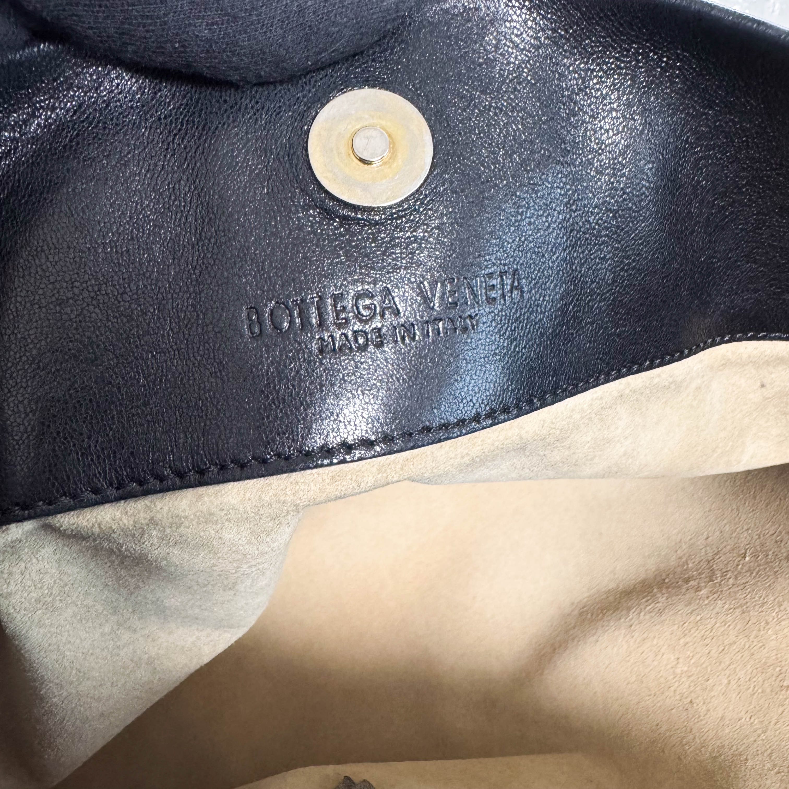 Intrecciato Black and Brown Leather Shoulder Bag