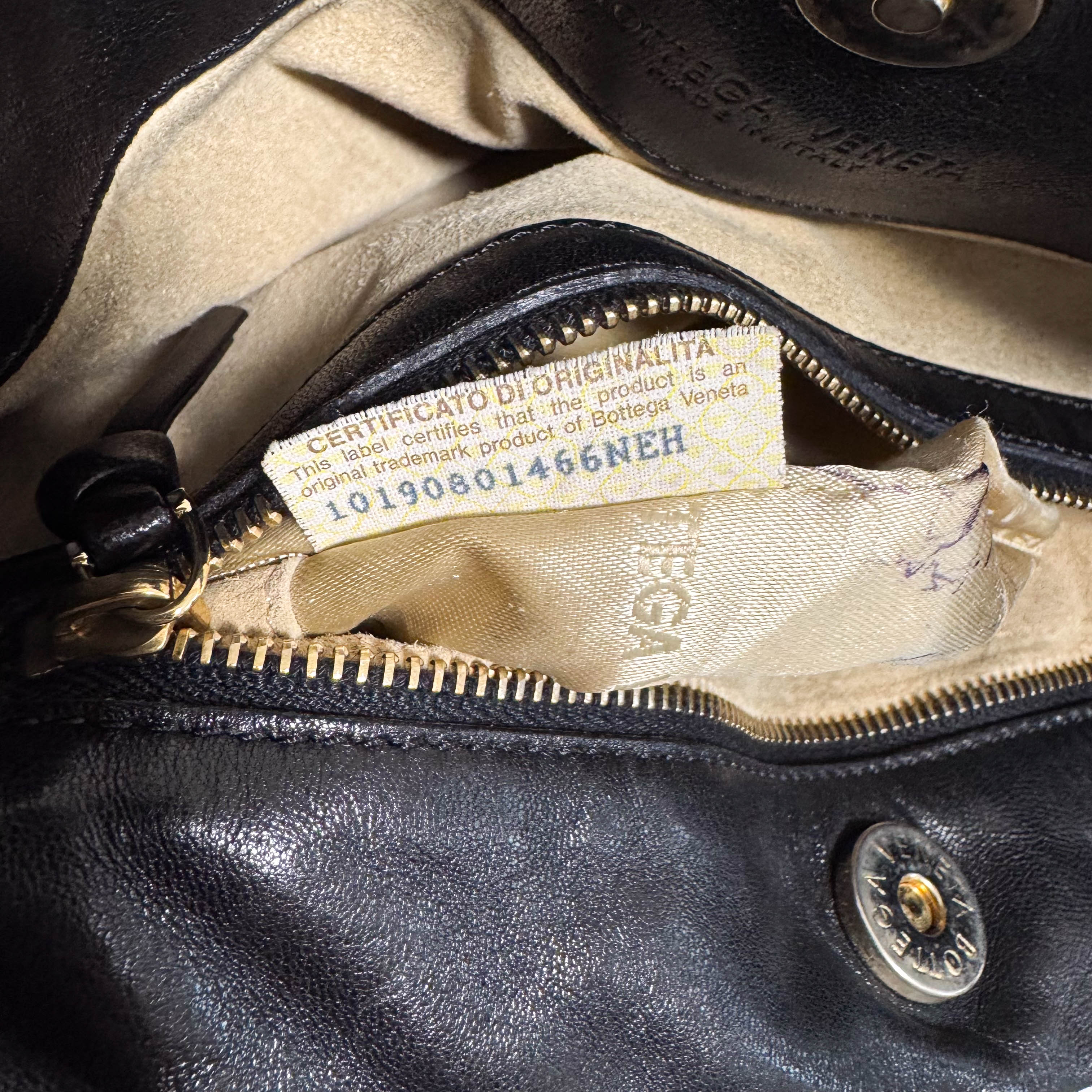 Intrecciato Black and Brown Leather Shoulder Bag