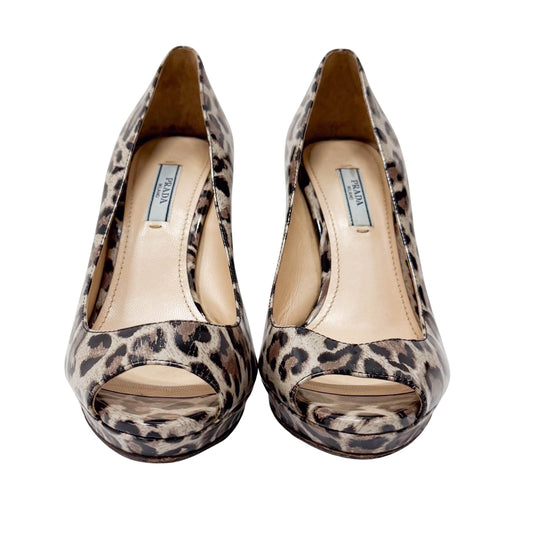 Size 37 Neutral Leopard Print High Heels