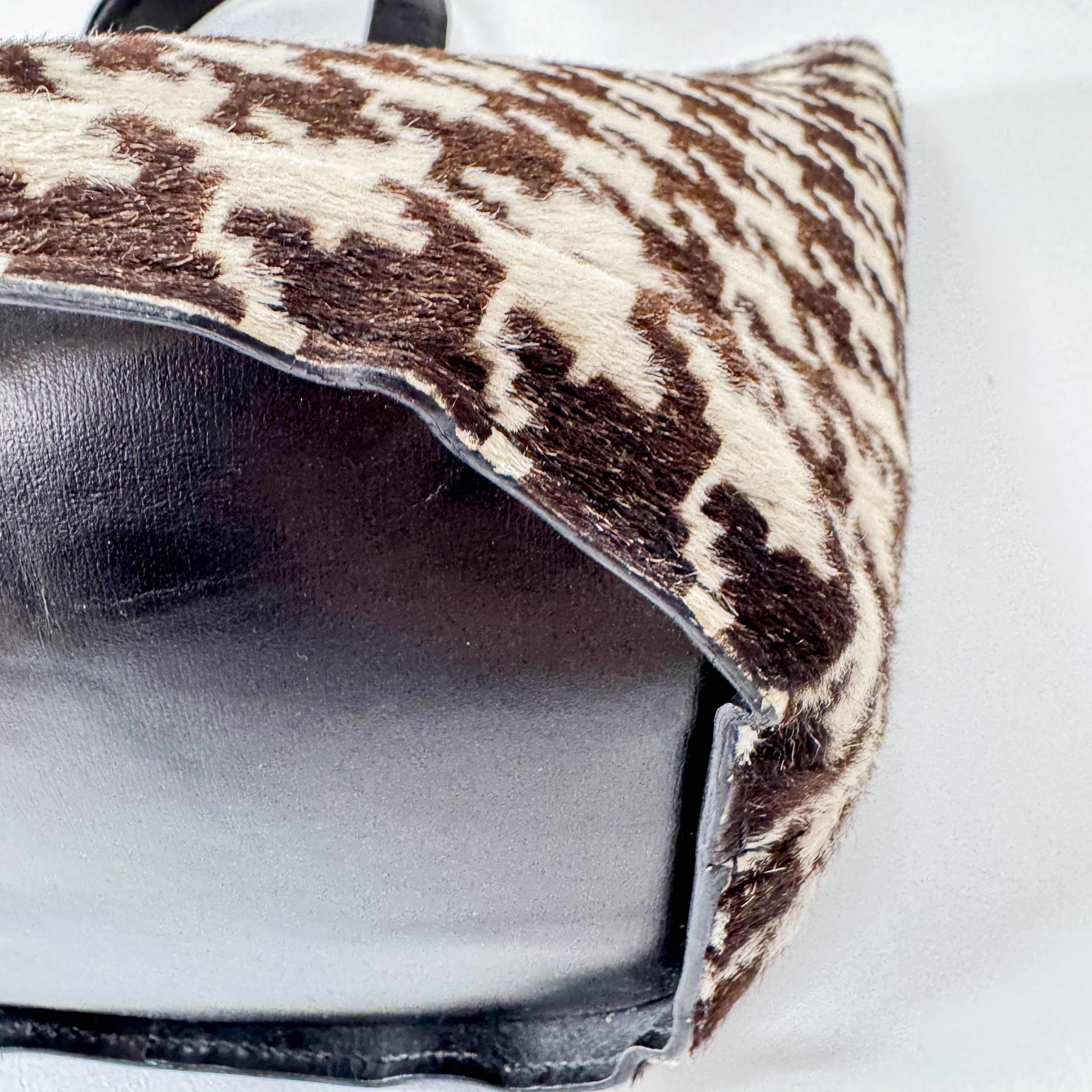 Circle Logo Brown & Neutral Pony Hair Shoulder Bag