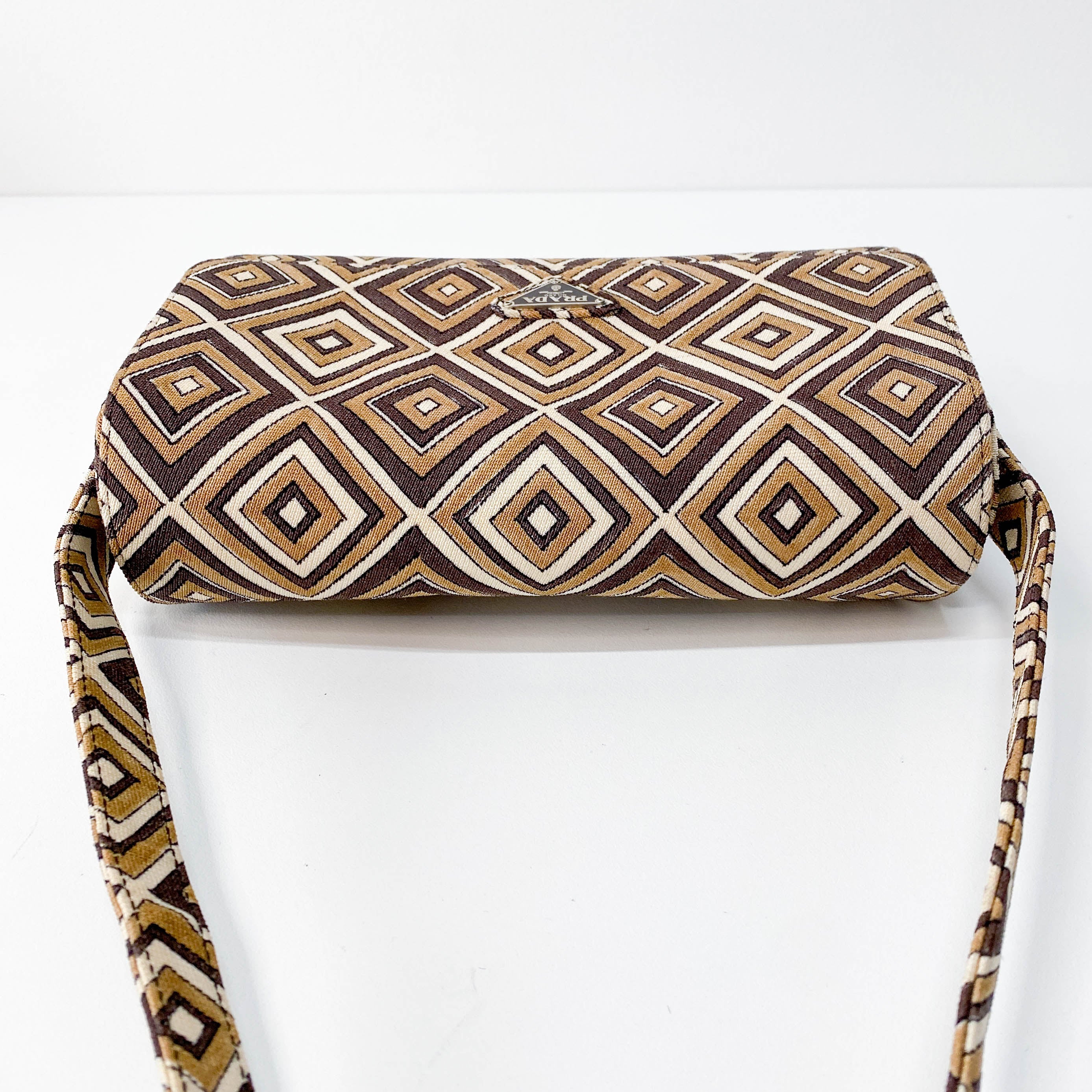 Brown Diamond Pattern Cotton Canvas Shoulder Bag