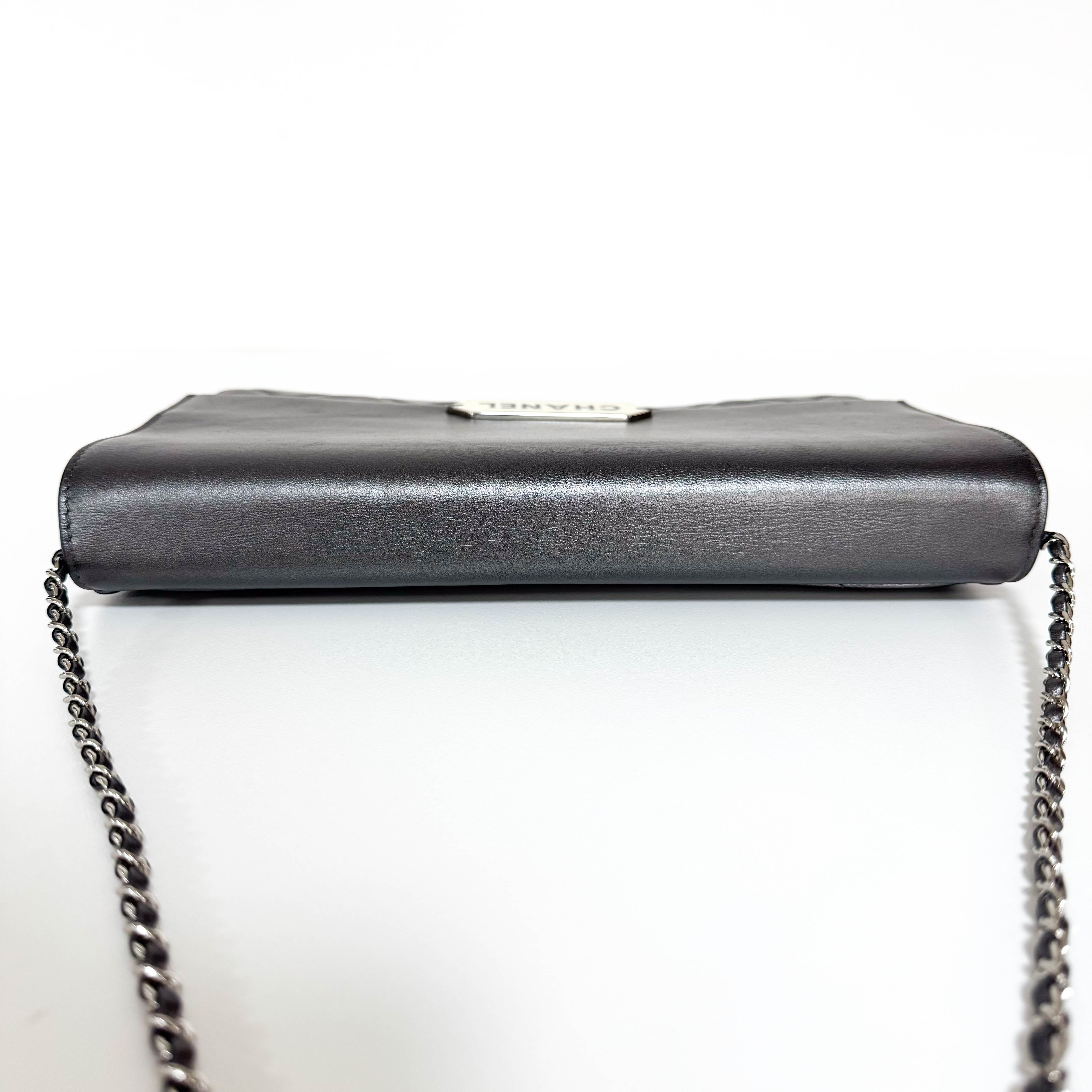 Metallic Grey Flap Chain Shoulder Bag