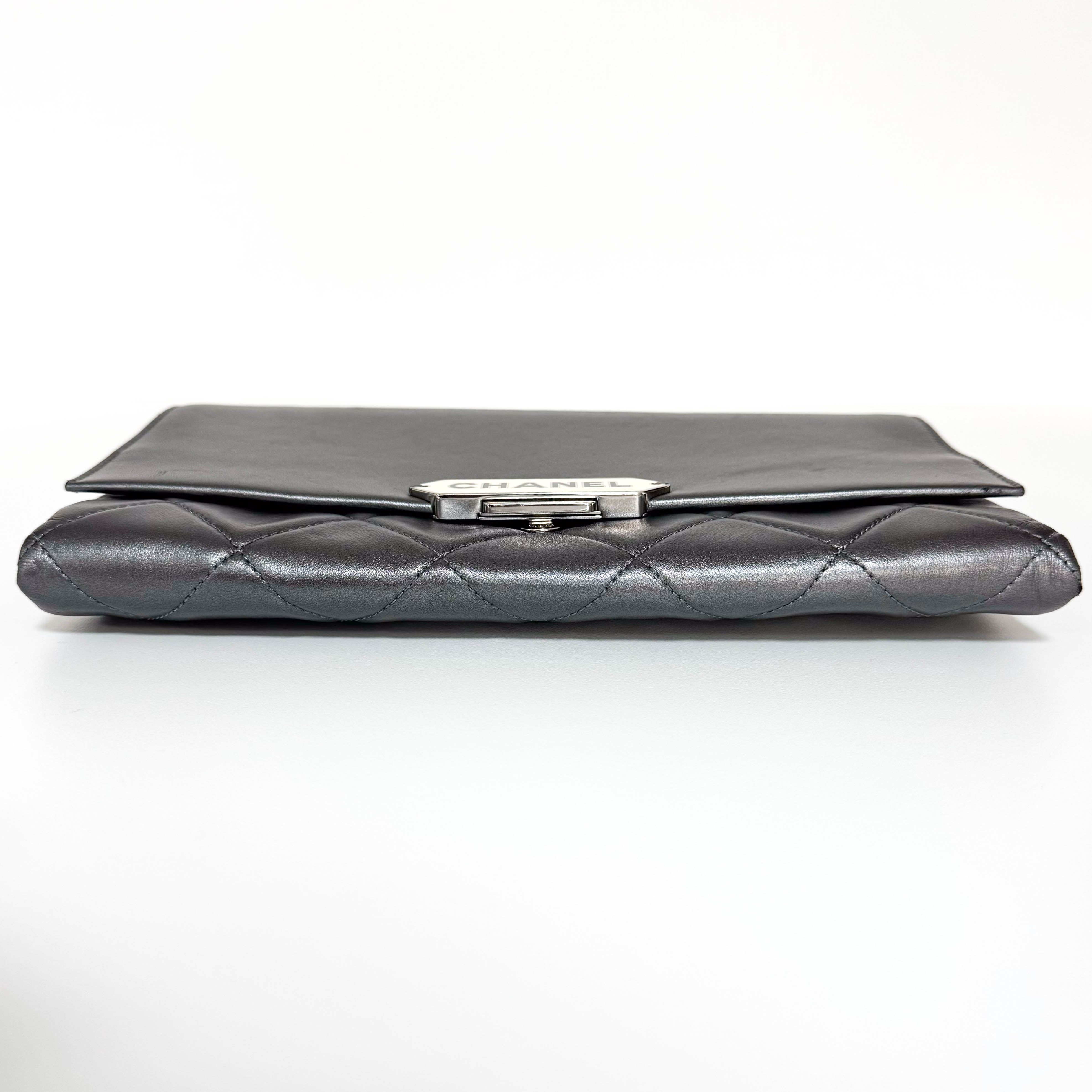 Metallic Grey Flap Chain Shoulder Bag