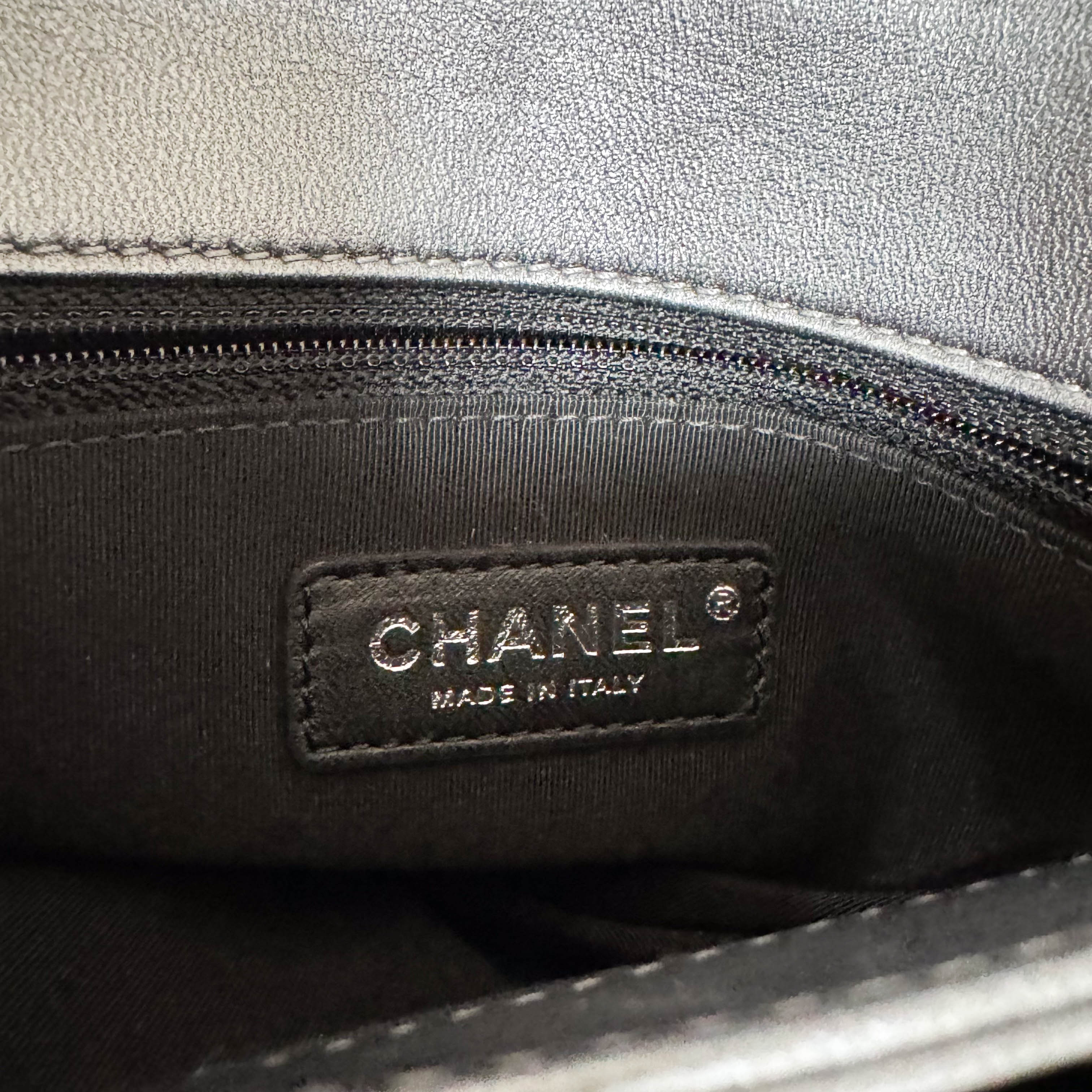 Metallic Grey Flap Chain Shoulder Bag