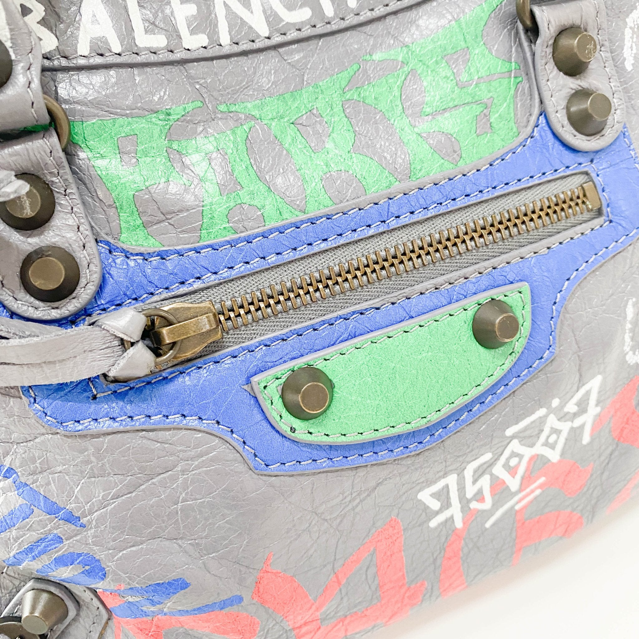 BALENCIAGA Balenciaga Gray Leather Graffiti Handbag, in , Sold by HIVE PRELOVED - Handle Bags, ,