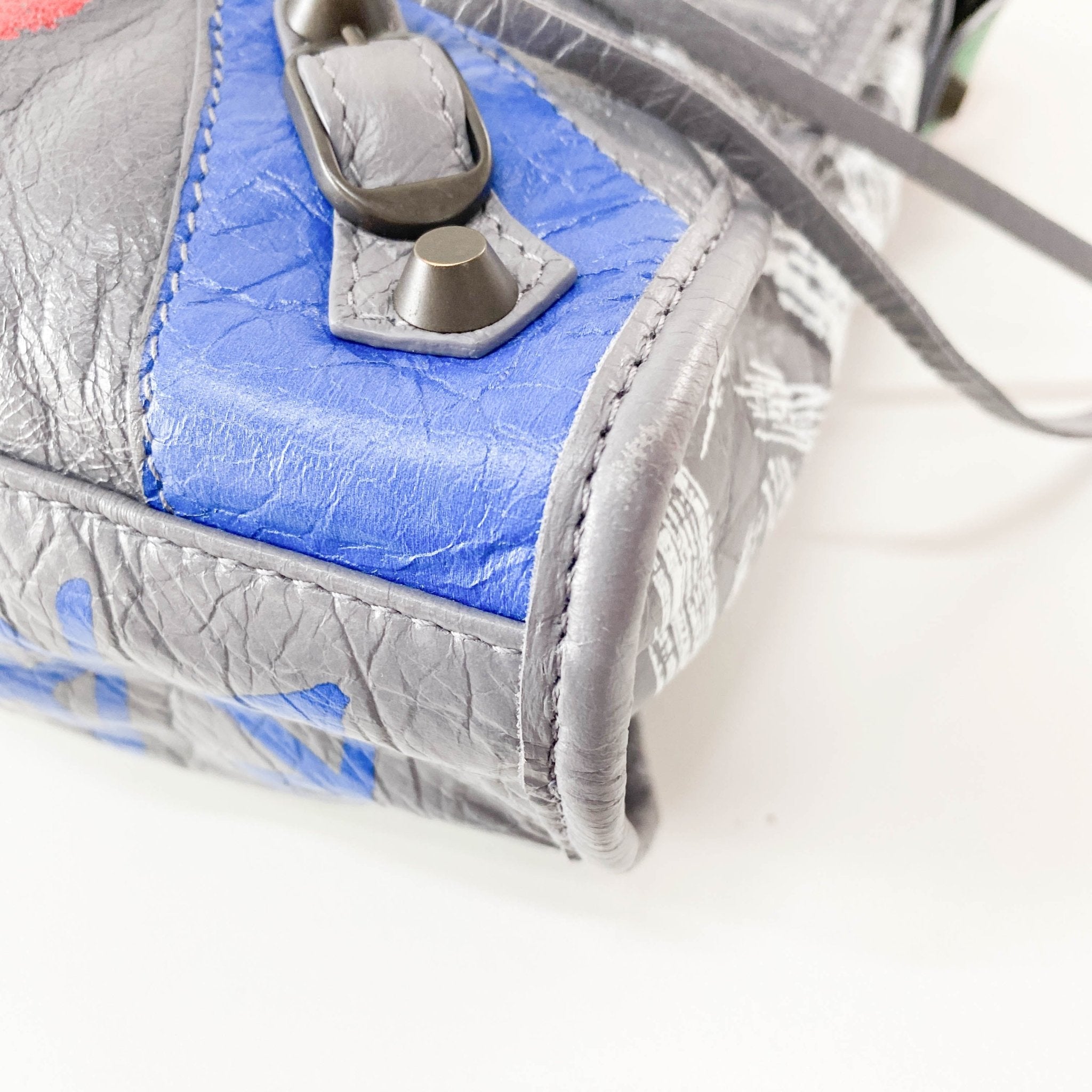 BALENCIAGA Balenciaga Gray Leather Graffiti Handbag, in , Sold by HIVE PRELOVED - Handle Bags, ,