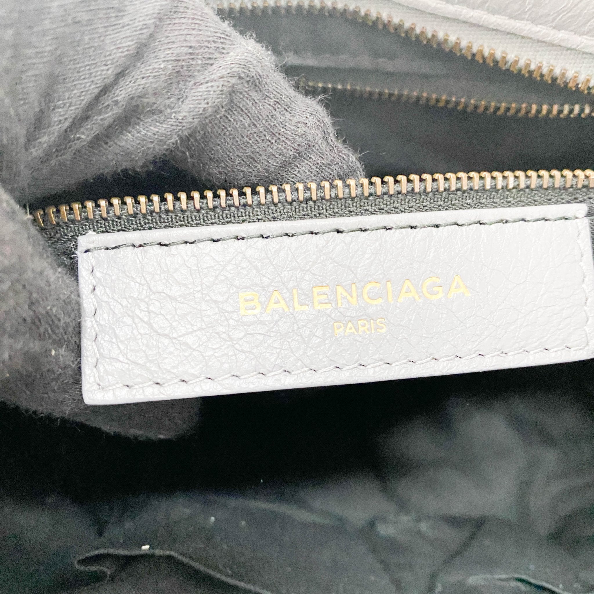 BALENCIAGA Balenciaga Gray Leather Graffiti Handbag, in , Sold by HIVE PRELOVED - Handle Bags, ,