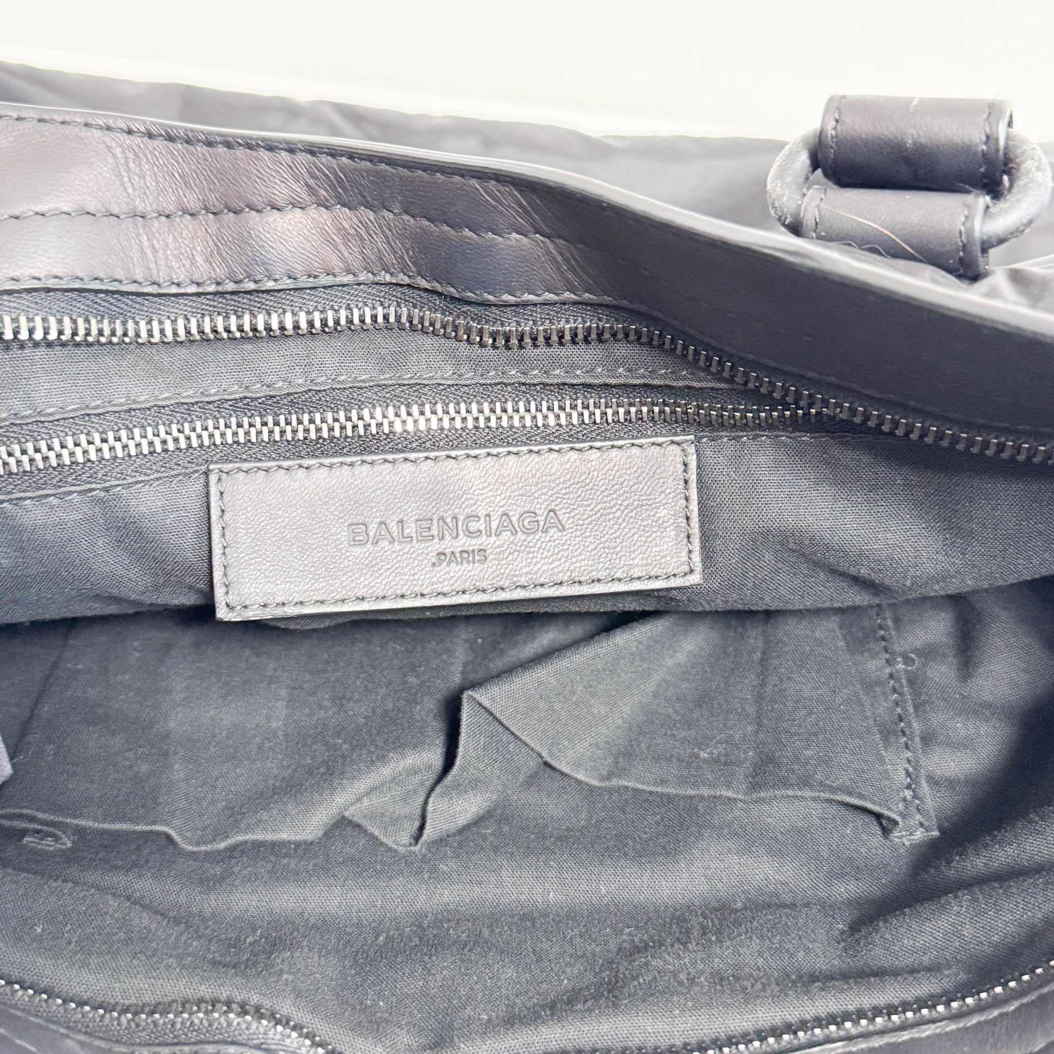 BALENCIAGA City Black Nylon Agneau Classic Hardware, in , Sold by HIVE PRELOVED - Handle Bags, Shoulder Bags,