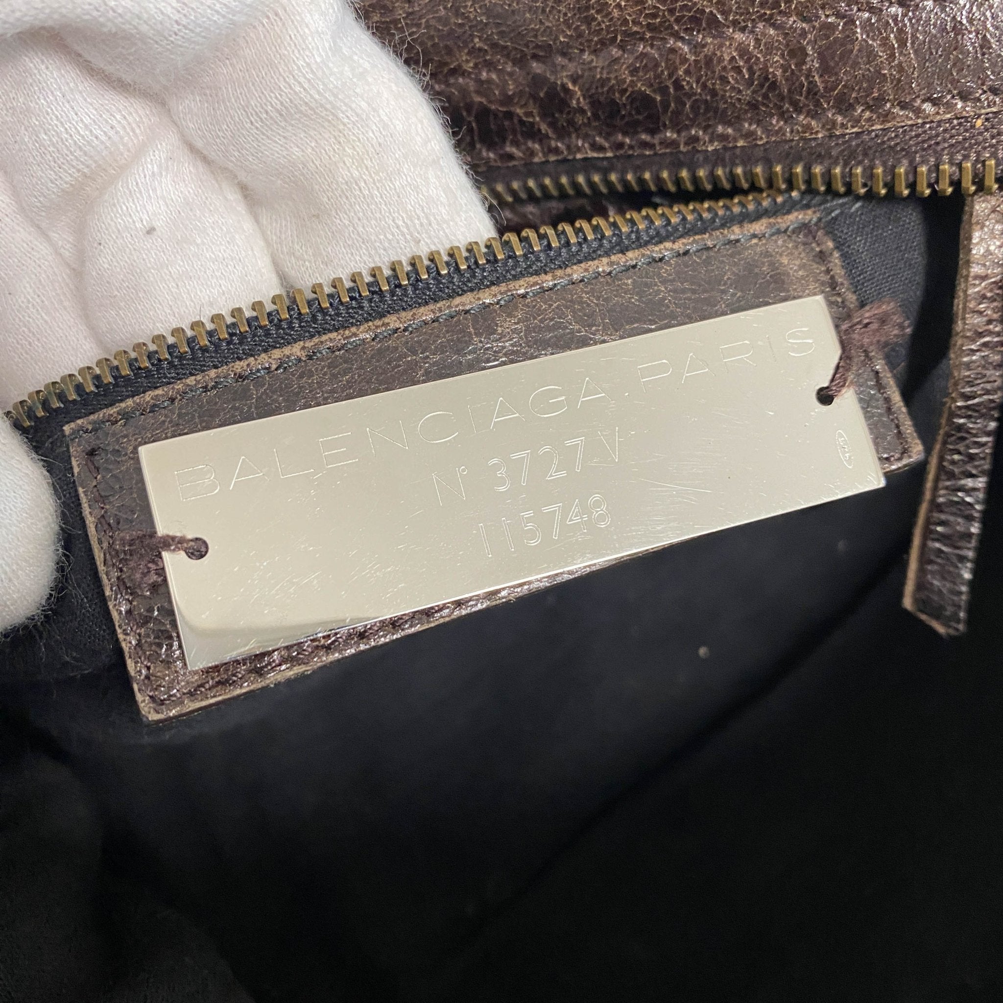 BALENCIAGA Giant City Dark Brown Leather Handbag, in , Sold by HIVE PRELOVED - Handle Bags, Shoulder Bags,