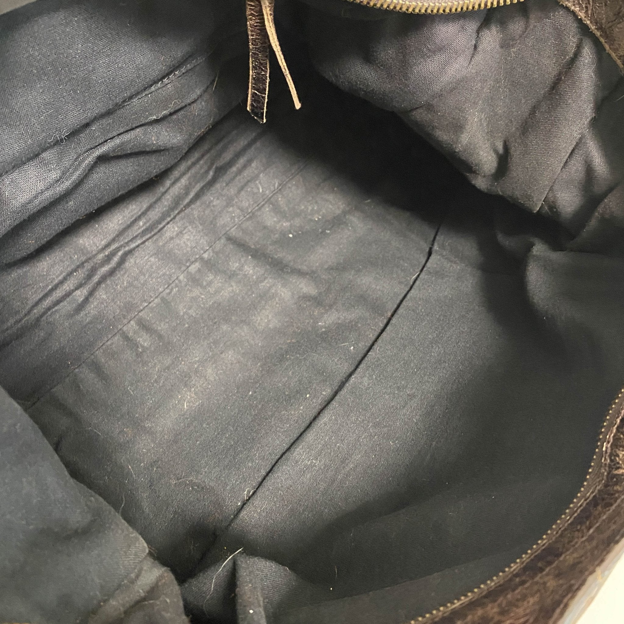 BALENCIAGA Giant City Dark Brown Leather Handbag, in , Sold by HIVE PRELOVED - Handle Bags, Shoulder Bags,