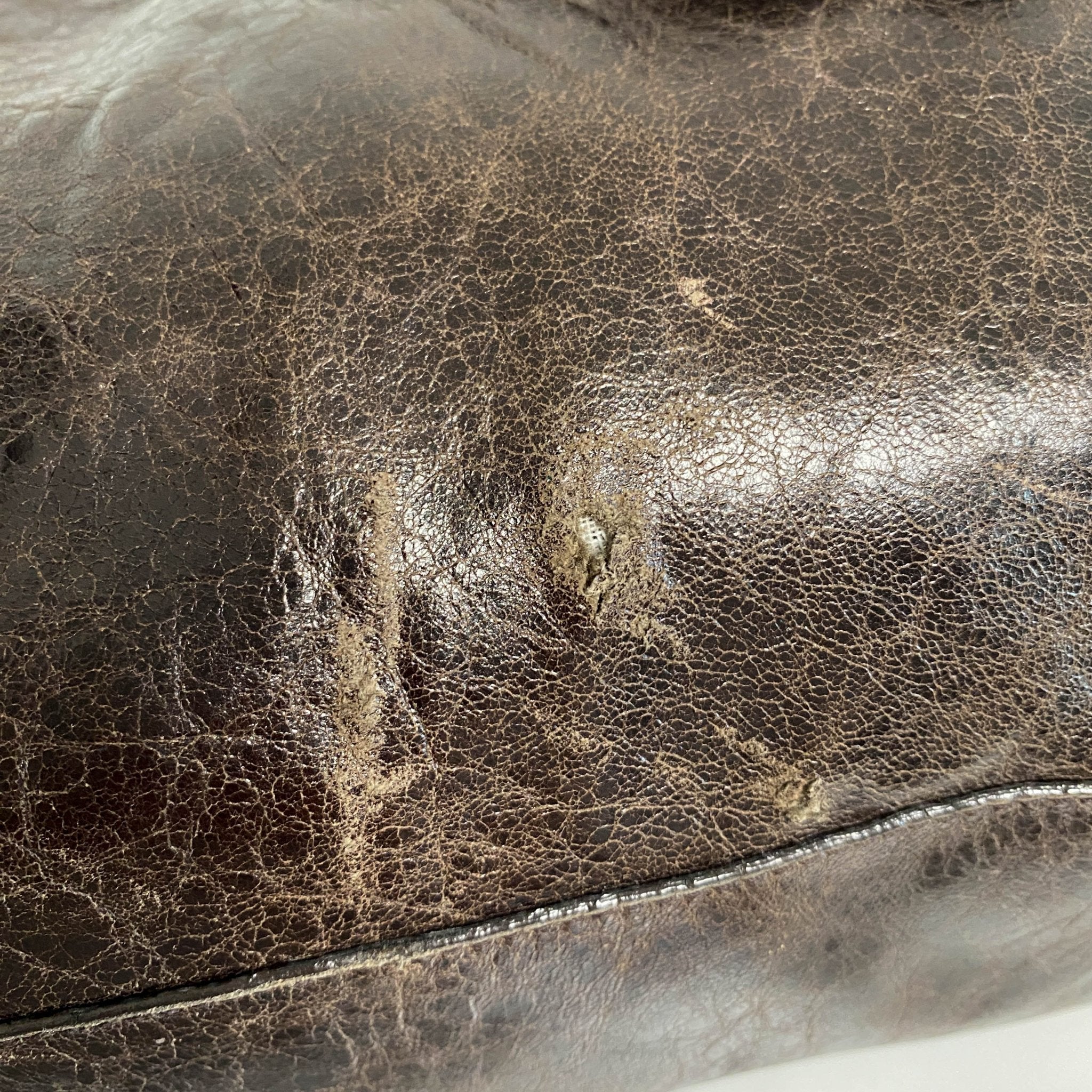 BALENCIAGA Giant City Dark Brown Leather Handbag, in , Sold by HIVE PRELOVED - Handle Bags, Shoulder Bags,