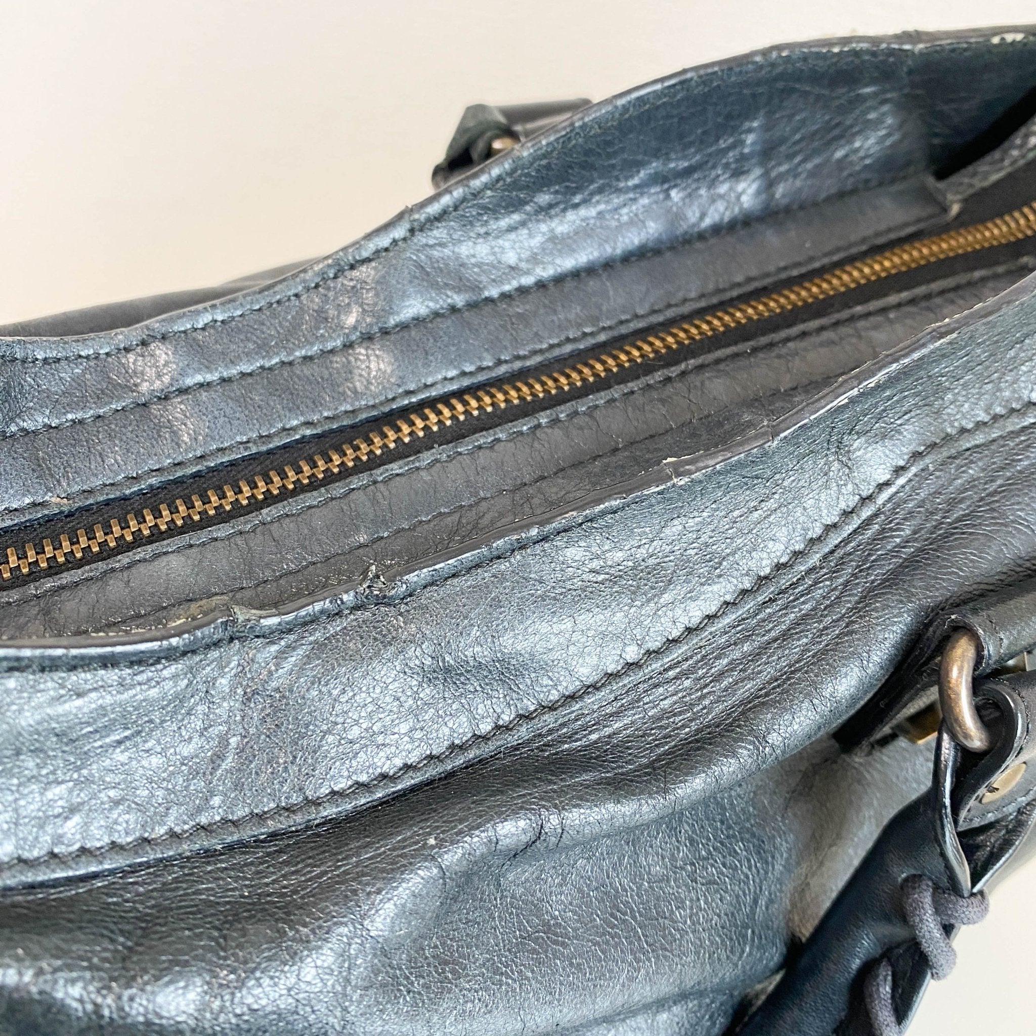 BALENCIAGA Le City Midium Top Handle Bag, in , Sold by HIVE PRELOVED - Handle Bags, Shoulder Bags,