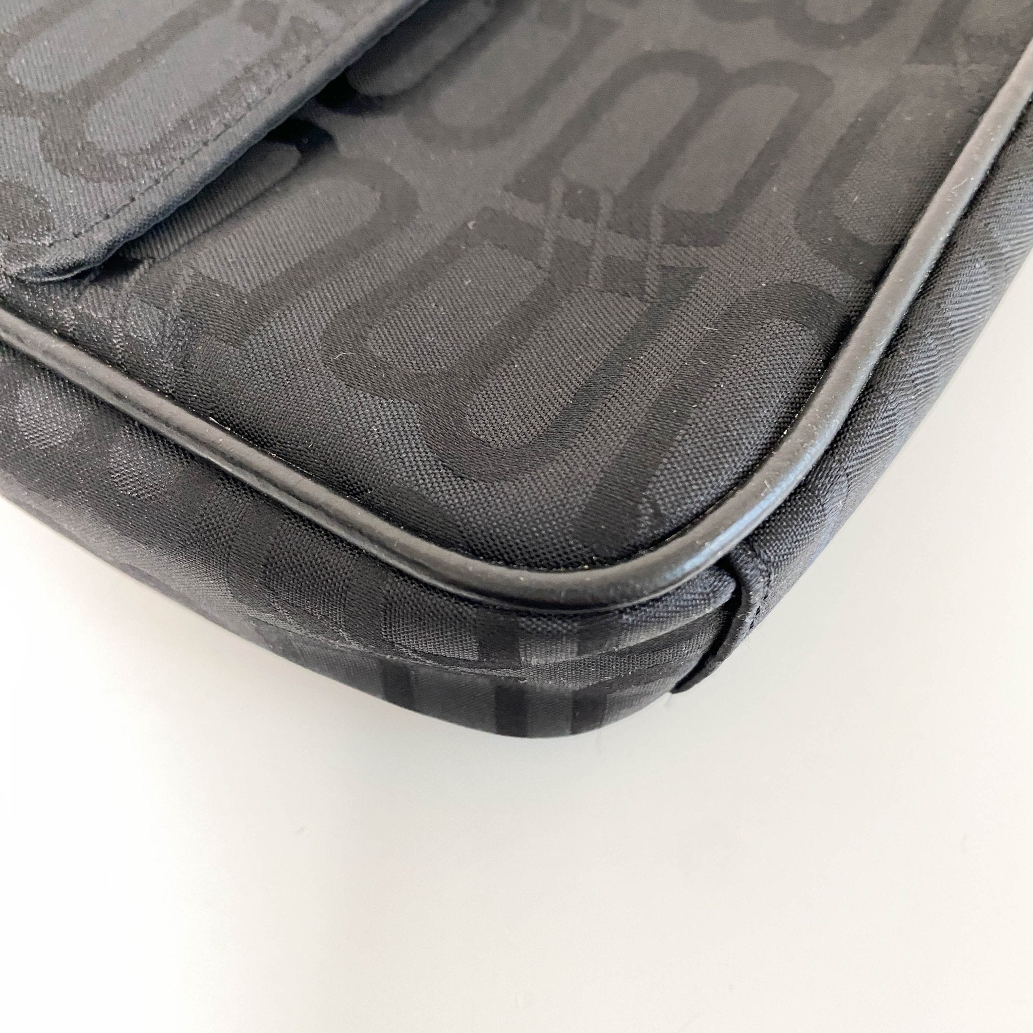 BALENCIAGA Old Balenciaga Black Nylon Shoulder Bag, in , Sold by HIVE PRELOVED - Shoulder Bags, ,