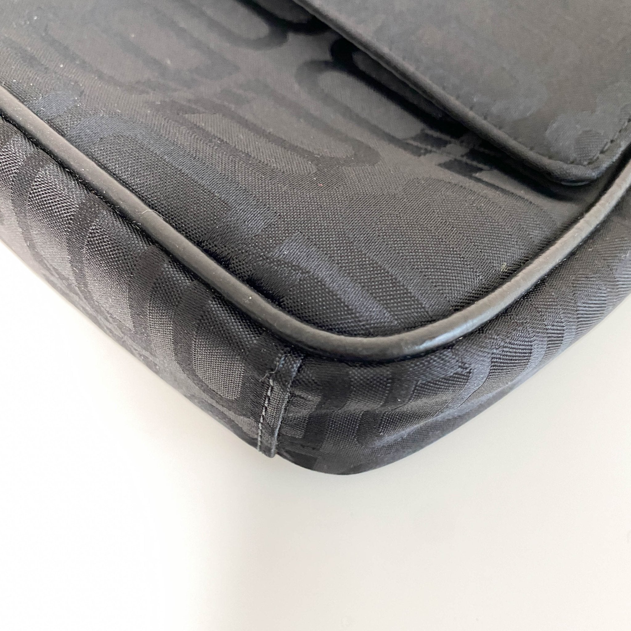 BALENCIAGA Old Balenciaga Black Nylon Shoulder Bag, in , Sold by HIVE PRELOVED - Shoulder Bags, ,