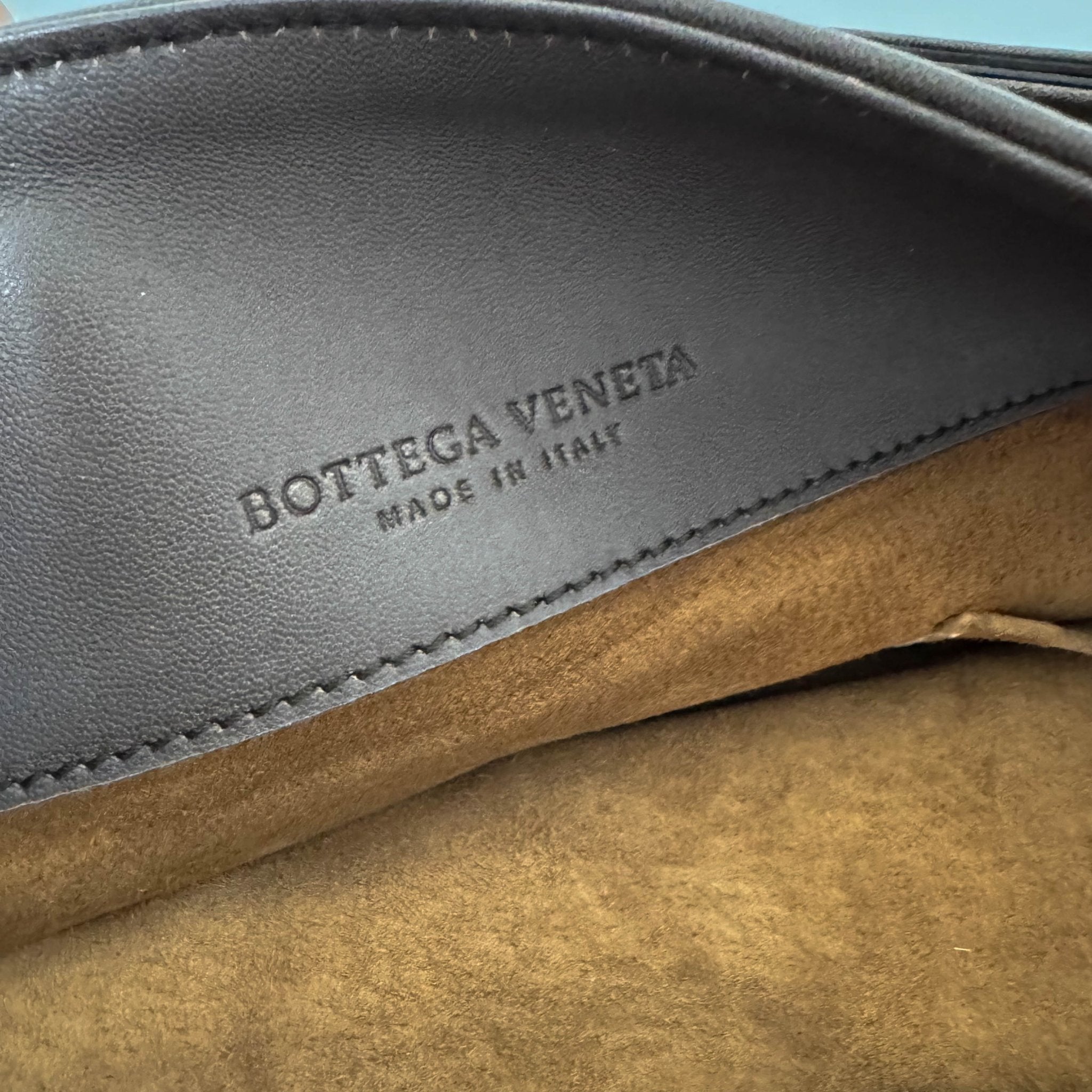 BOTTEGA VENETA Archive Brown Leather Intrecciato Shoulder Bag, in , Sold by HIVE PRELOVED - Shoulder Bags, ,