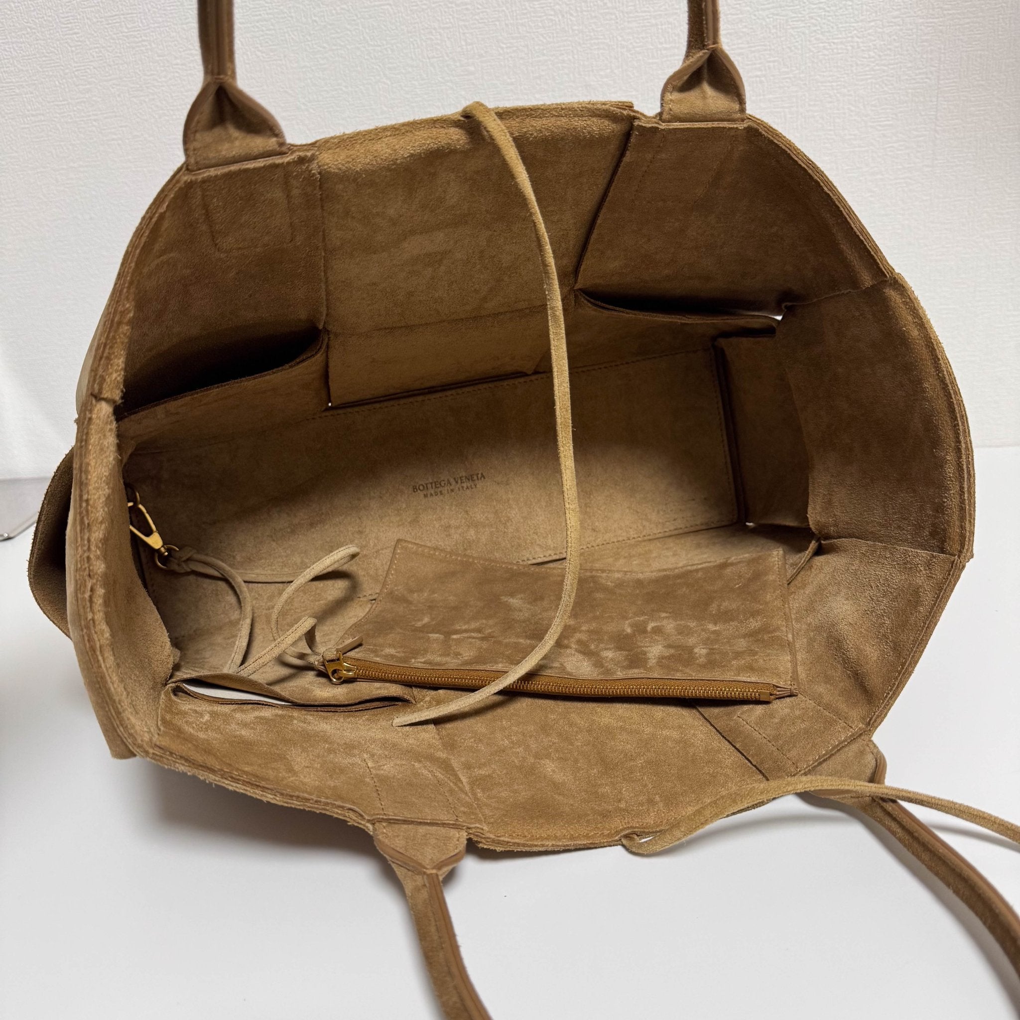 BOTTEGA VENETA Arco Tote Brown Suede Leather / Fur Handbag, in , Sold by HIVE PRELOVED - Handle Bags, ,