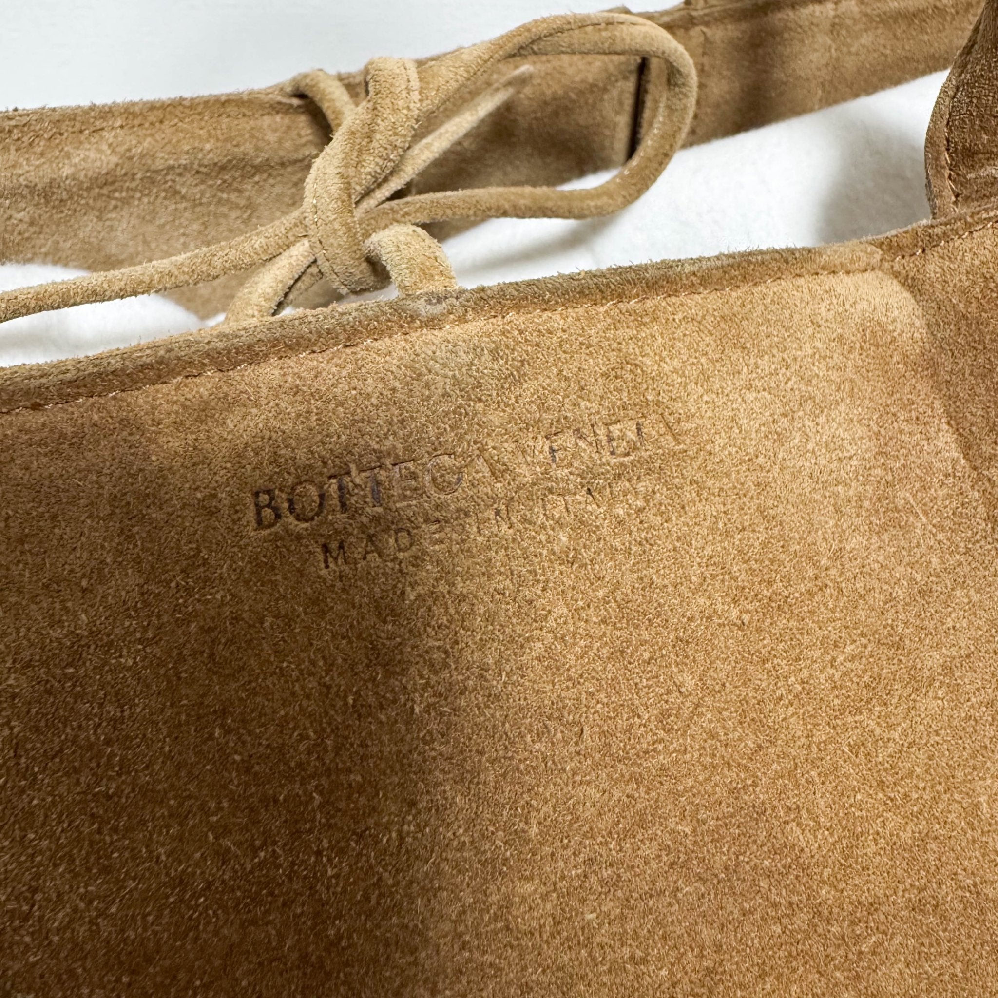 BOTTEGA VENETA Arco Tote Brown Suede Leather / Fur Handbag, in , Sold by HIVE PRELOVED - Handle Bags, ,