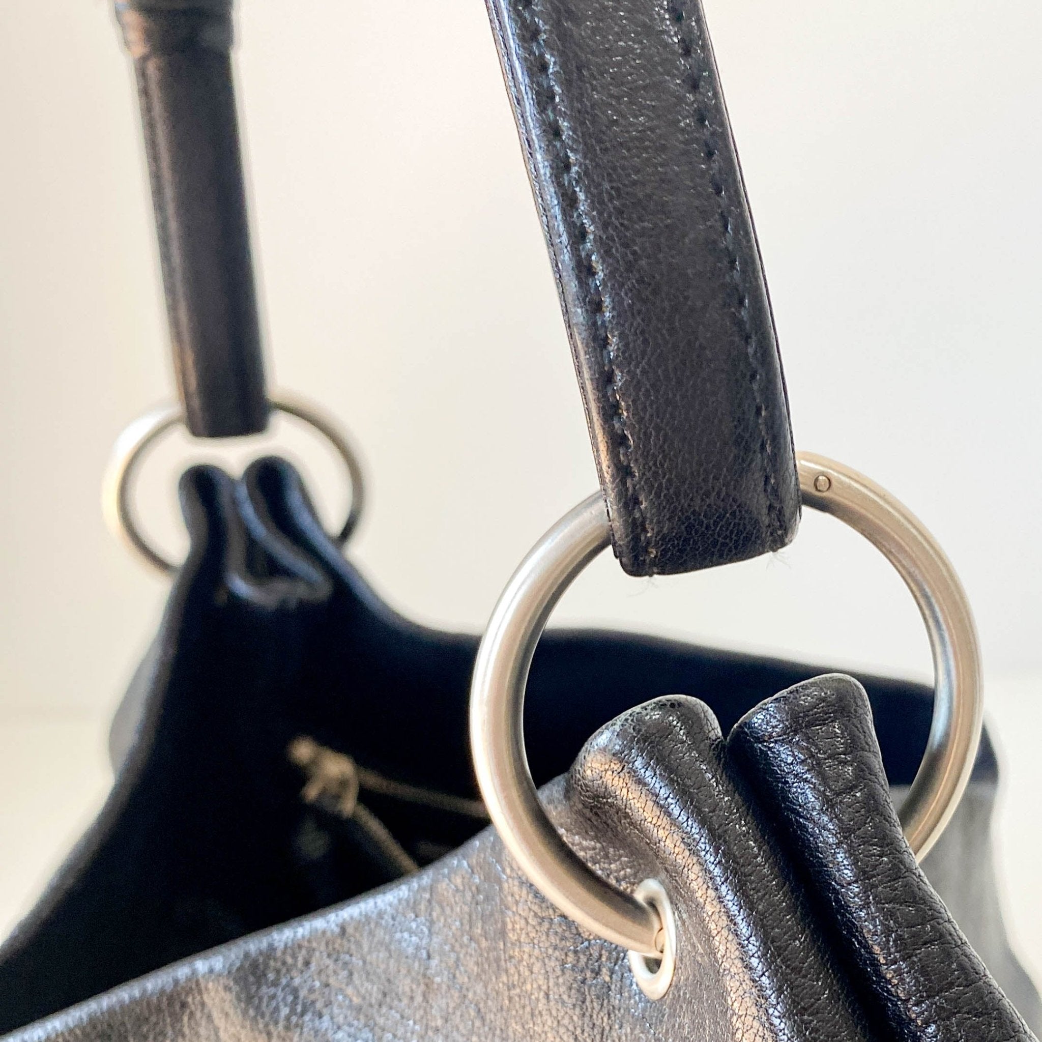 BOTTEGA VENETA Black Leather Shoulder Bag with Intrecciato Details, in , Sold by HIVE PRELOVED - Shoulder Bags, ,