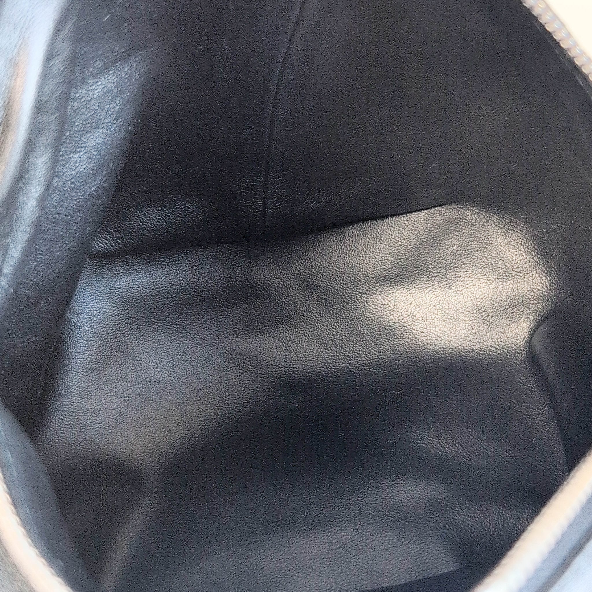 BOTTEGA VENETA Black Mini Leather Double Knot Handbag, in , Sold by HIVE PRELOVED - Mini bags, ,