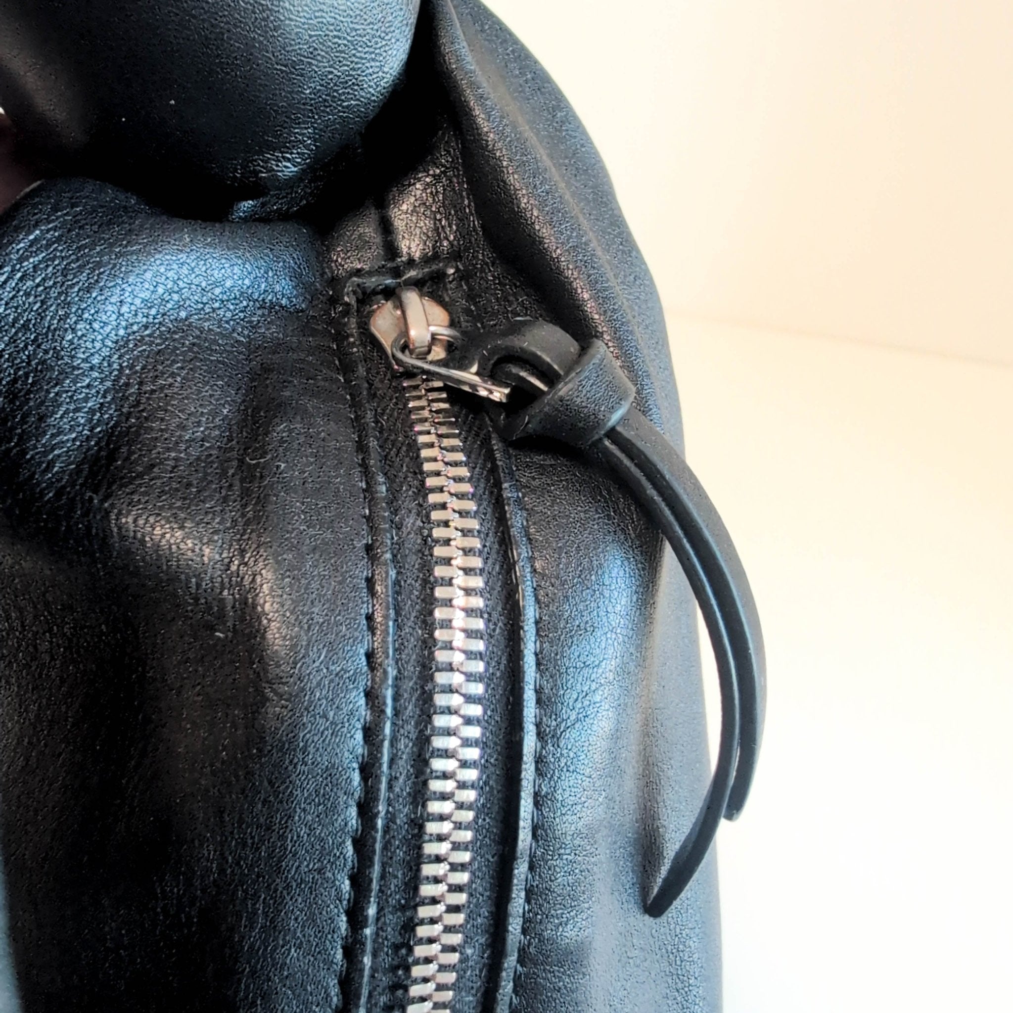 BOTTEGA VENETA Black Mini Leather Double Knot Handbag, in , Sold by HIVE PRELOVED - Mini bags, ,