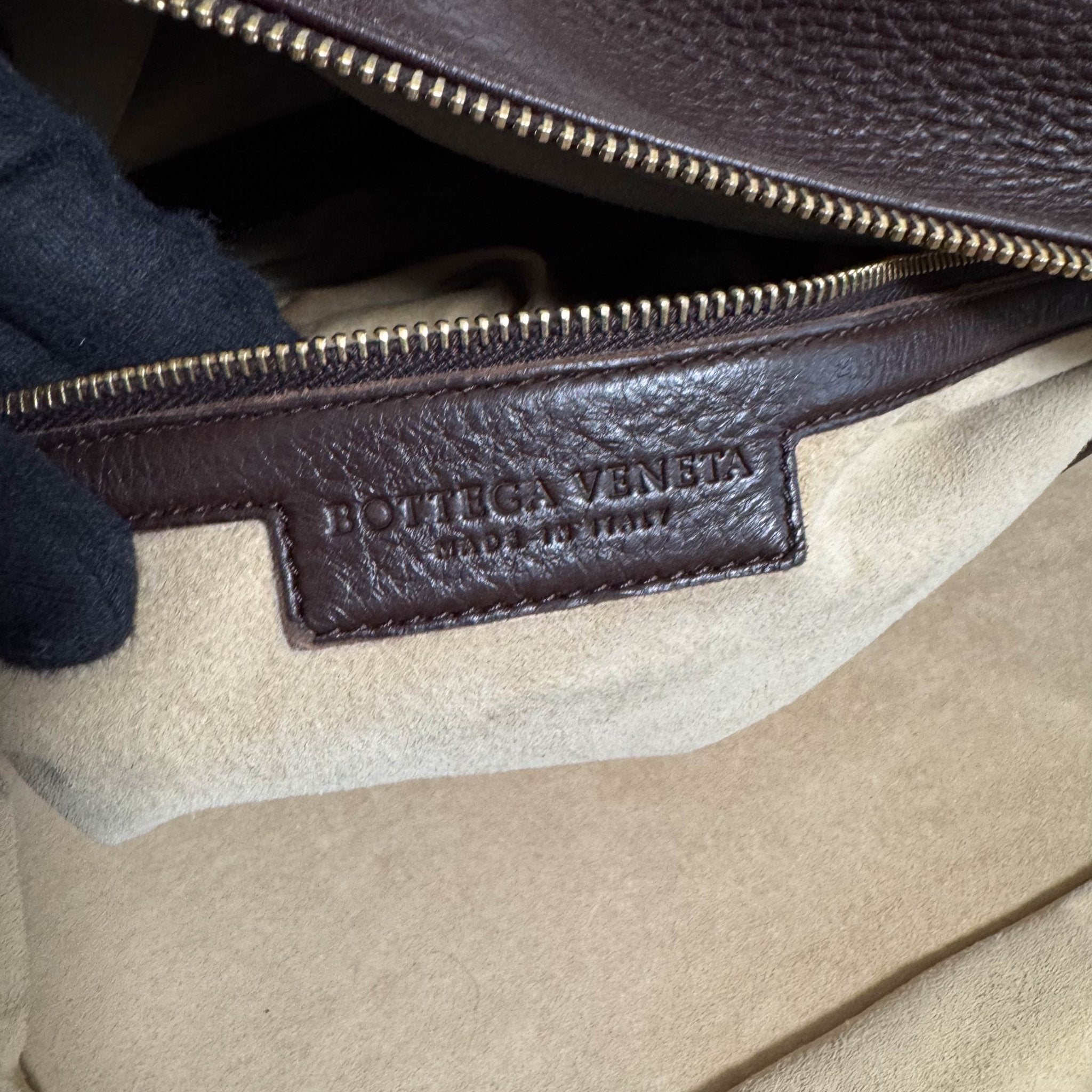 BOTTEGA VENETA Bottega Veneta Boston Bag Large Brown, in , Sold by HIVE PRELOVED - Travel bags, ,