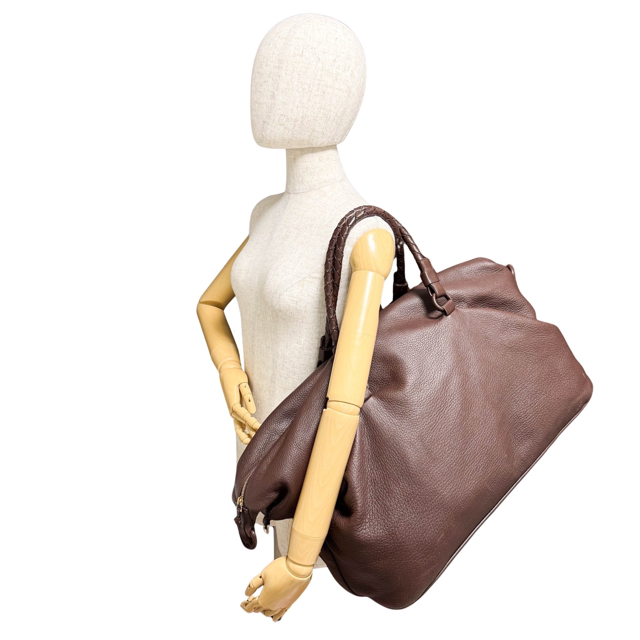 BOTTEGA VENETA Bottega Veneta Boston Bag Large Brown, in , Sold by HIVE PRELOVED - Travel bags, ,