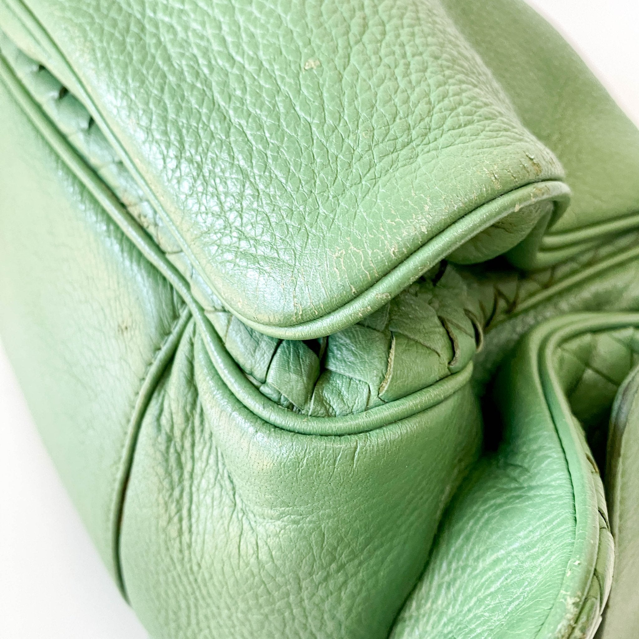 BOTTEGA VENETA Green Leather Shoulder Bag, in , Sold by HIVE PRELOVED - Shoulder Bags, ,