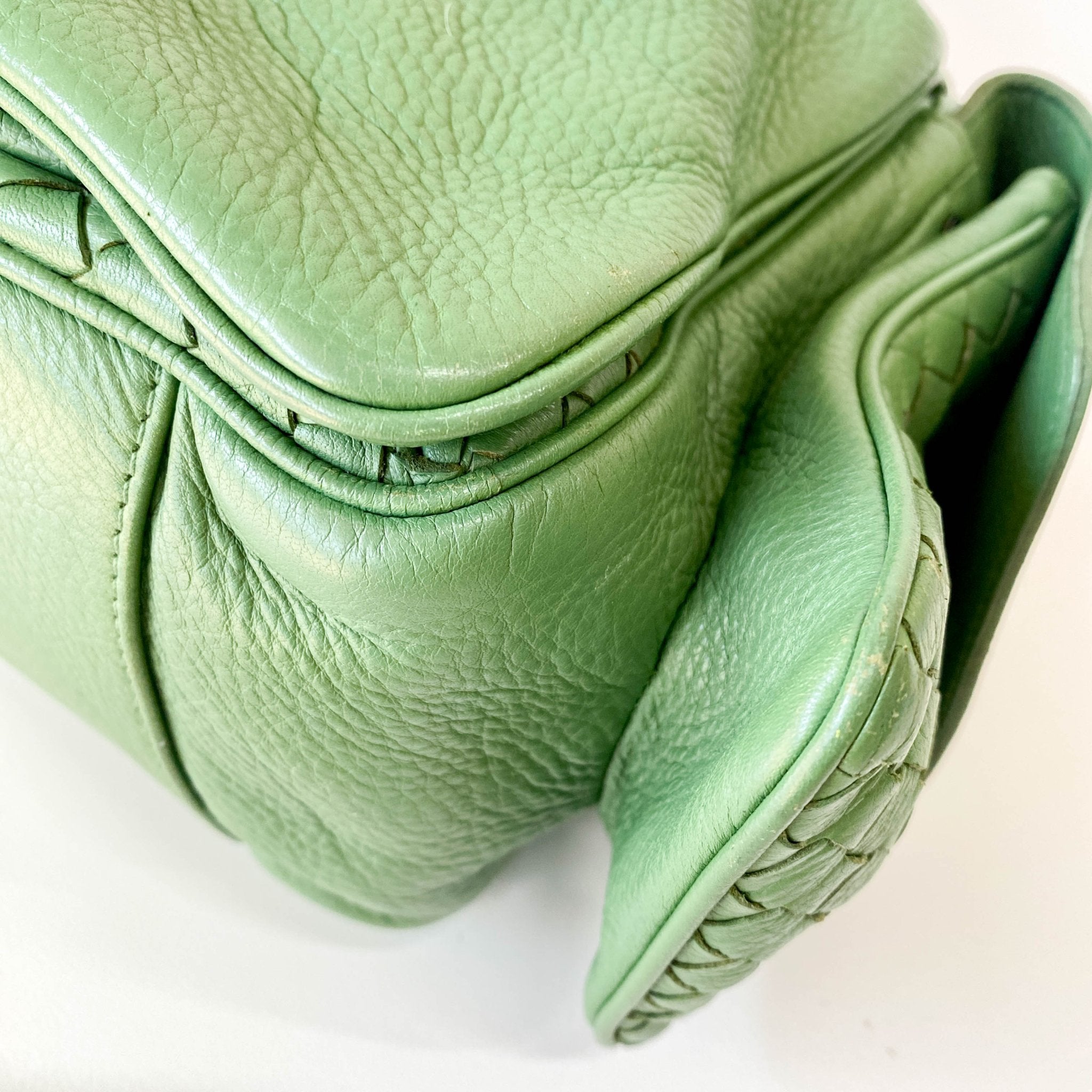 BOTTEGA VENETA Green Leather Shoulder Bag, in , Sold by HIVE PRELOVED - Shoulder Bags, ,