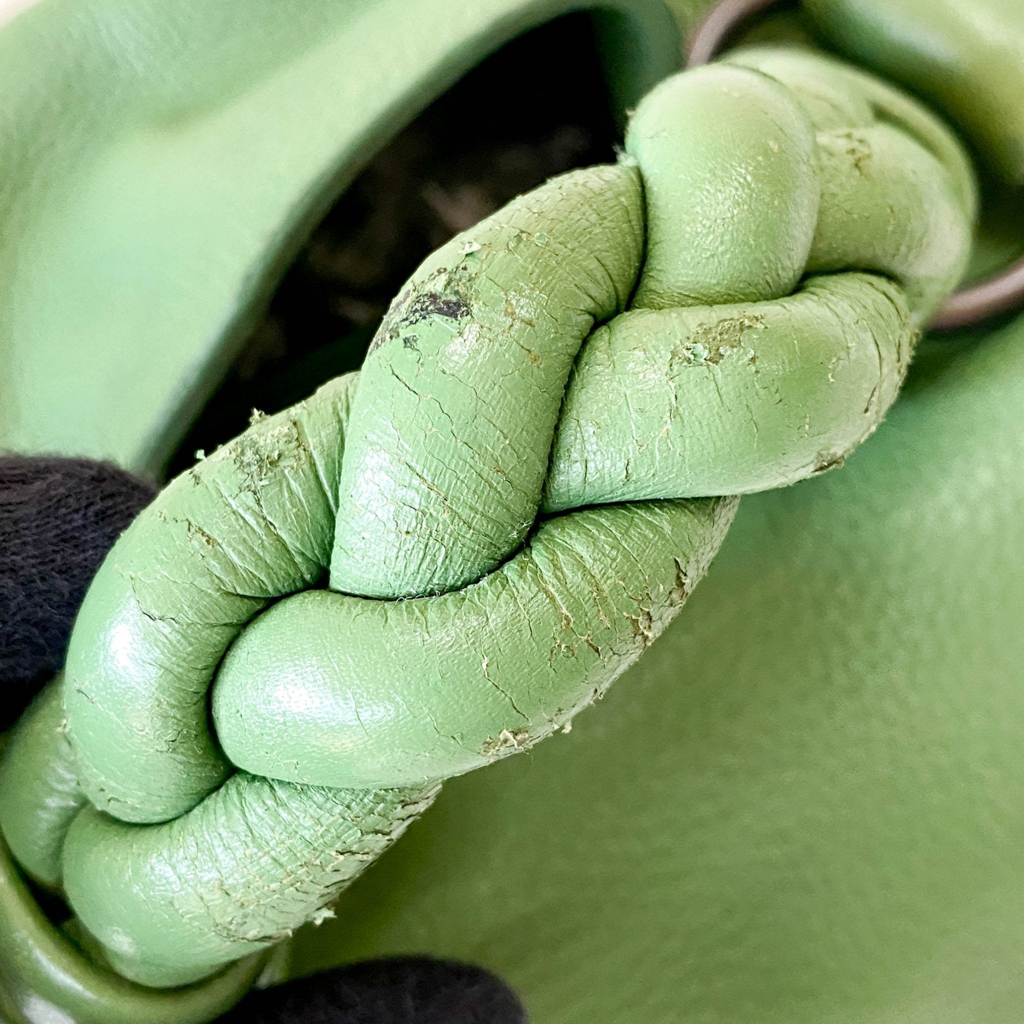 BOTTEGA VENETA Green Leather Shoulder Bag, in , Sold by HIVE PRELOVED - Shoulder Bags, ,