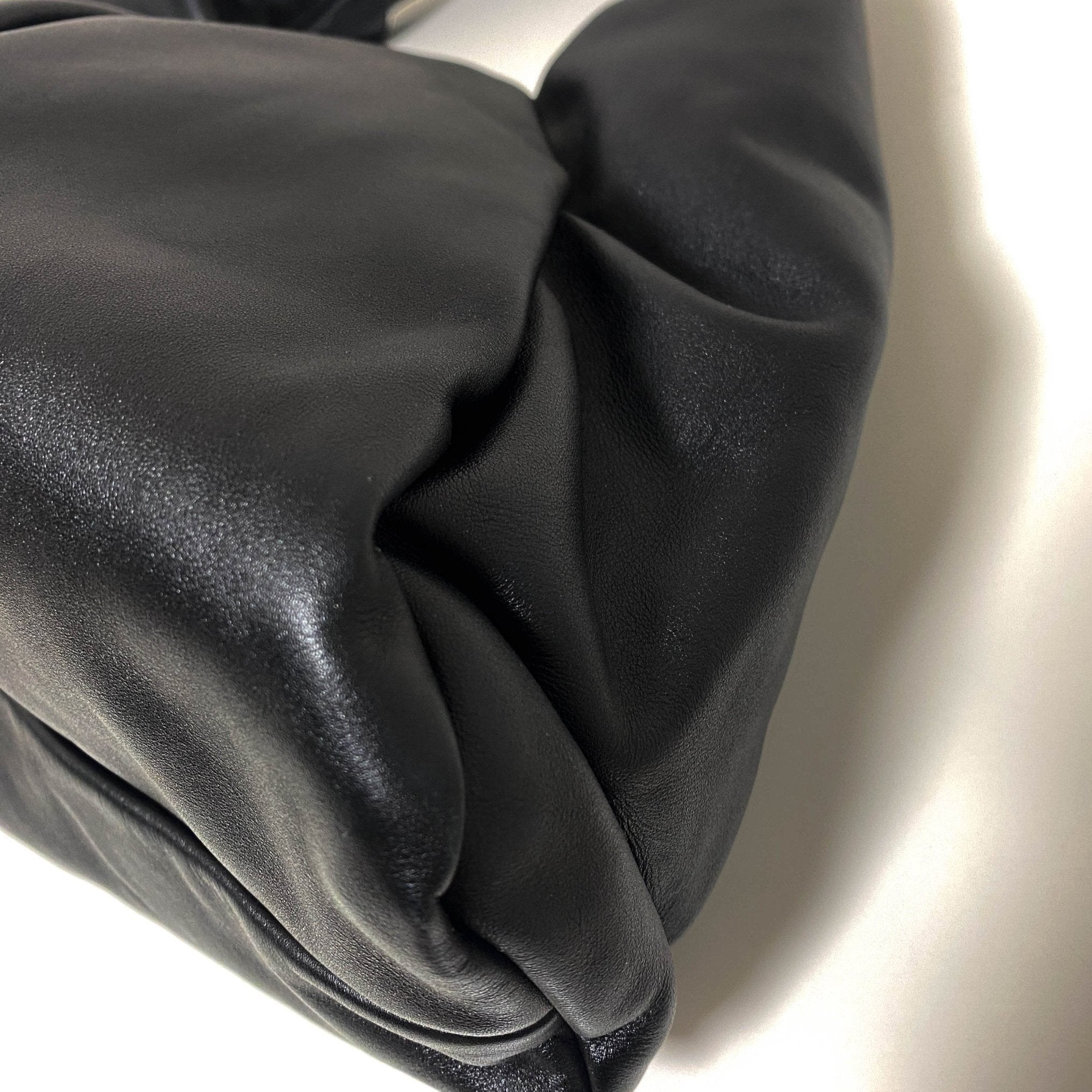 BOTTEGA VENETA Hobo Shoulder Bag Leather Black, in , Sold by HIVE PRELOVED - Shoulder Bags, ,