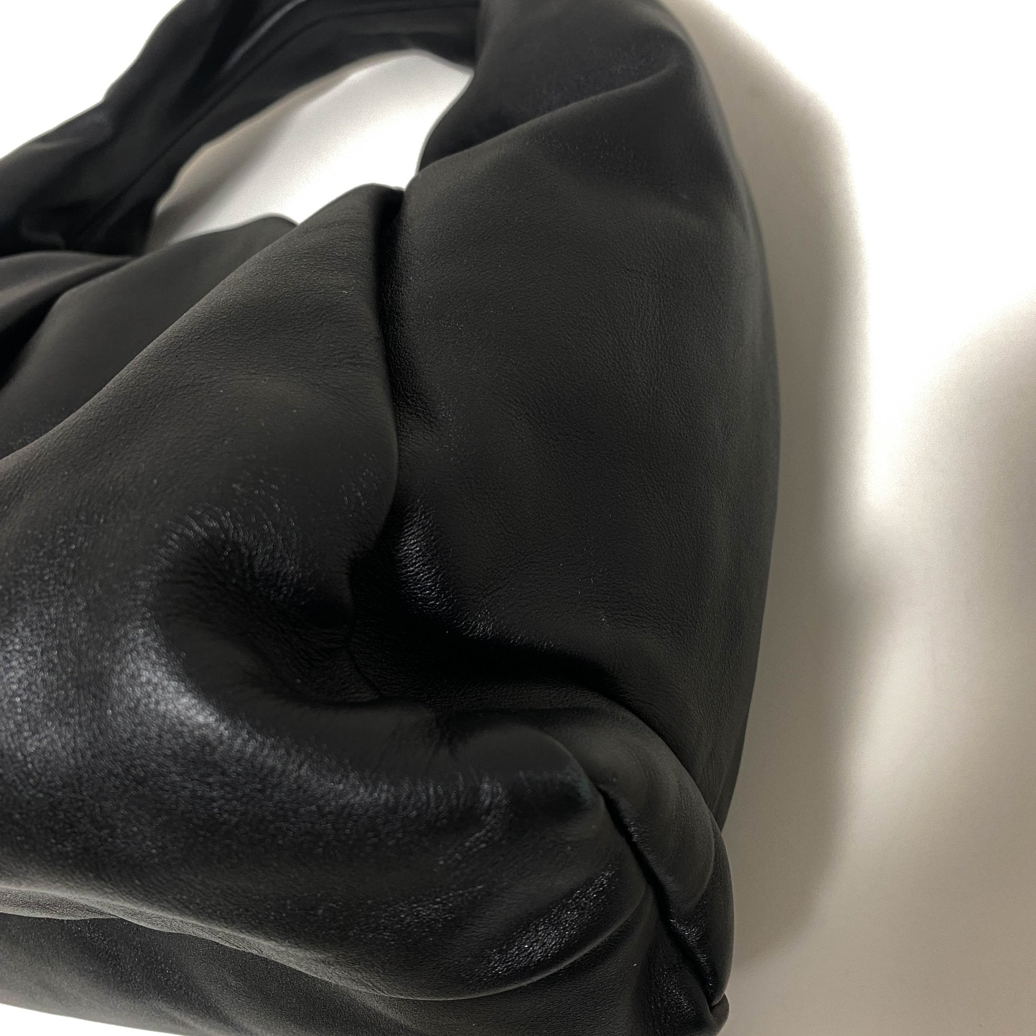 BOTTEGA VENETA Hobo Shoulder Bag Leather Black, in , Sold by HIVE PRELOVED - Shoulder Bags, ,