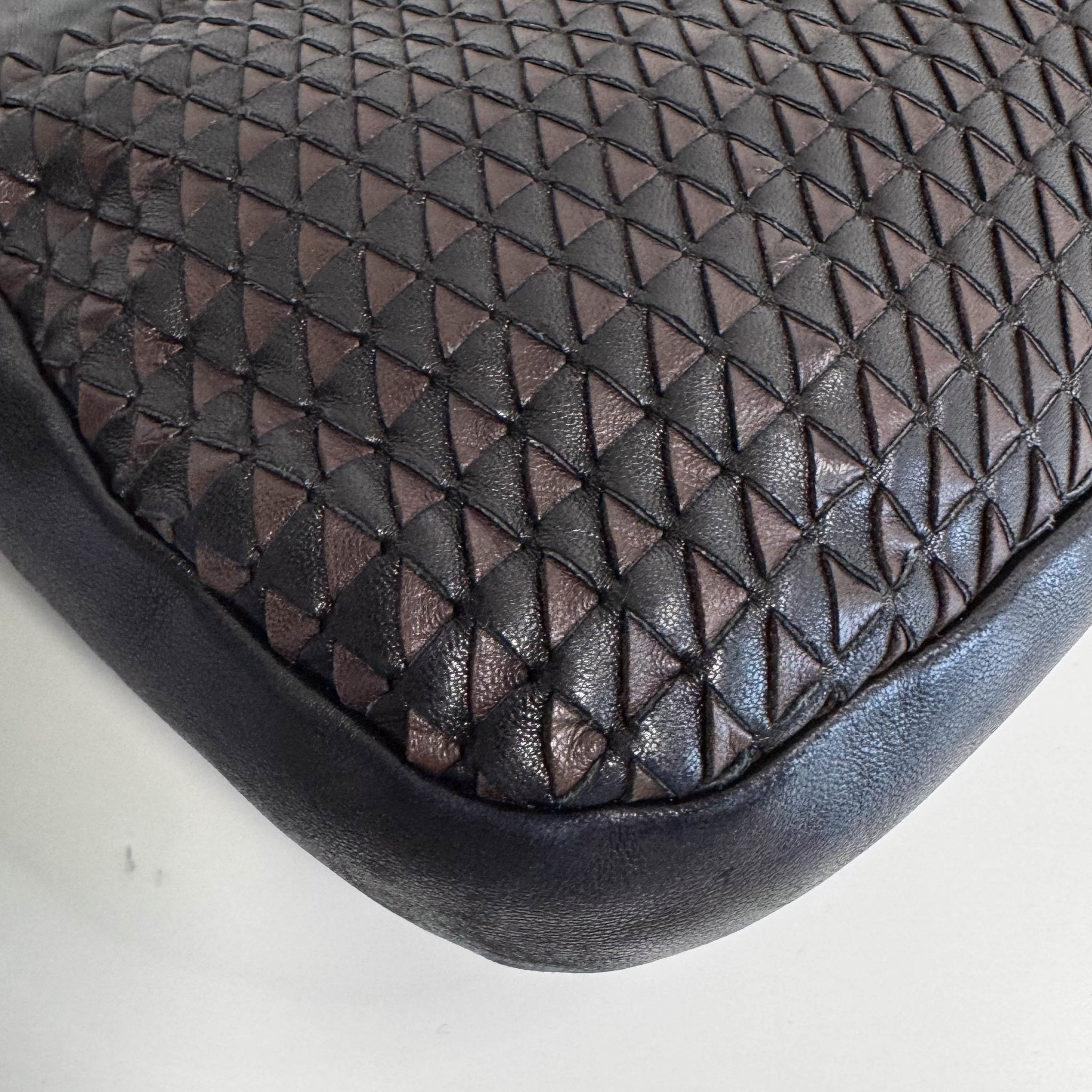 BOTTEGA VENETA Intrecciato Black and Brown Leather Shoulder Bag, in , Sold by HIVE PRELOVED - Shoulder Bags, ,