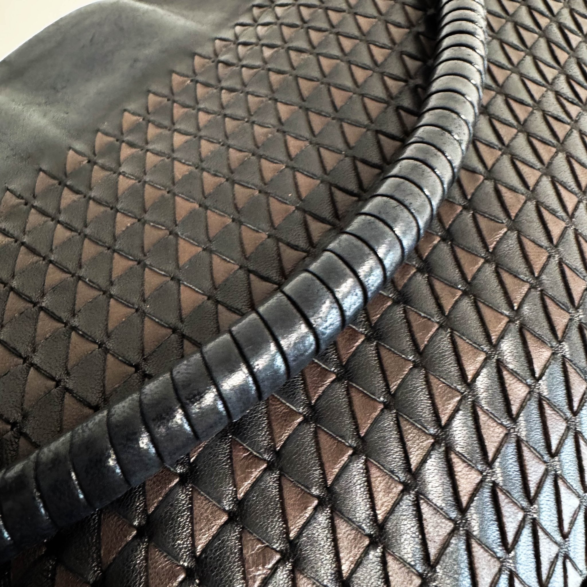 BOTTEGA VENETA Intrecciato Black and Brown Leather Shoulder Bag, in , Sold by HIVE PRELOVED - Shoulder Bags, ,