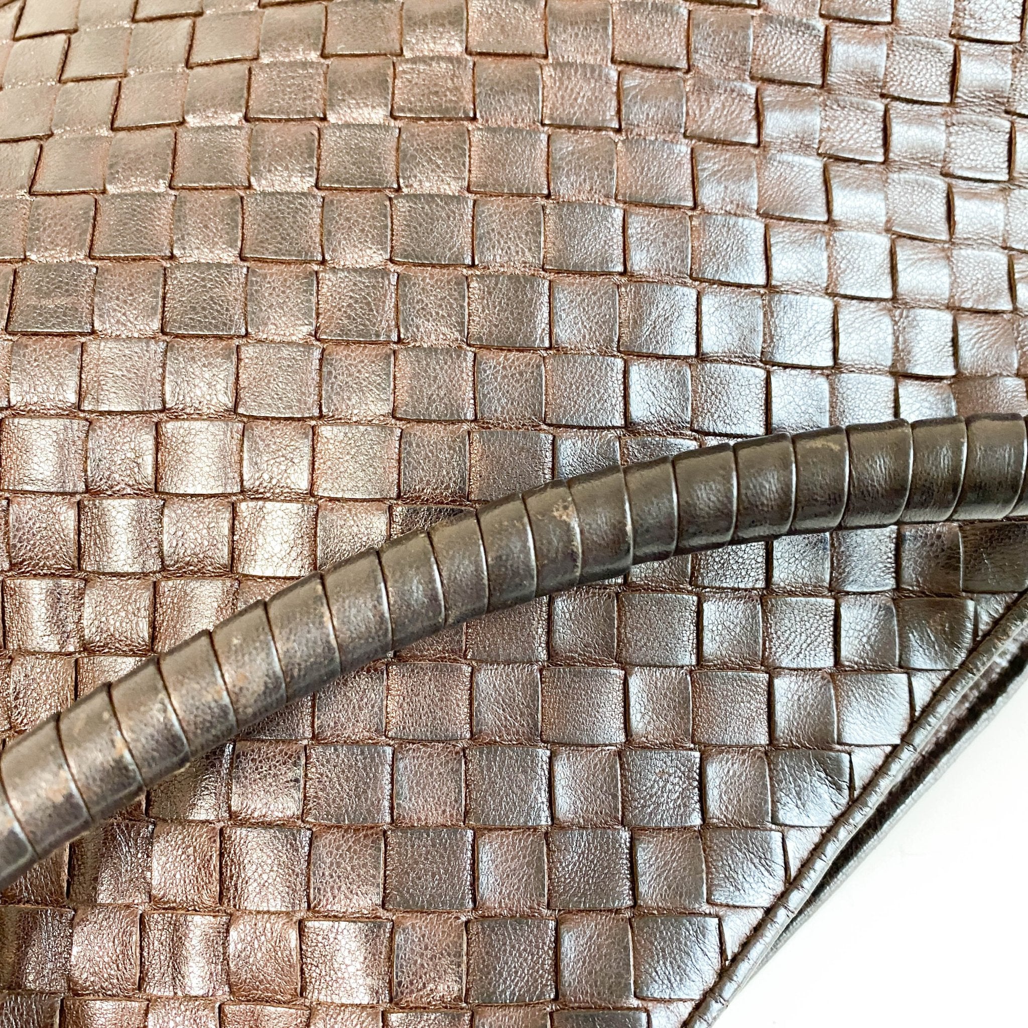 BOTTEGA VENETA Intrecciato Brown Leather Shoulder Bag, in , Sold by HIVE PRELOVED - Shoulder Bags, ,