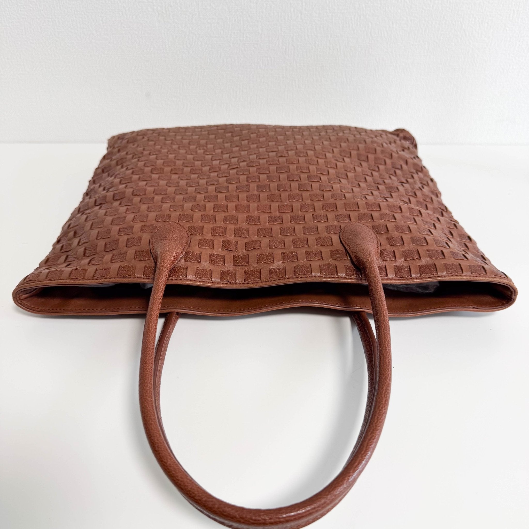 BOTTEGA VENETA Intrecciato Brown Tote HandBag, in , Sold by HIVE PRELOVED - Handle Bags, Totes,