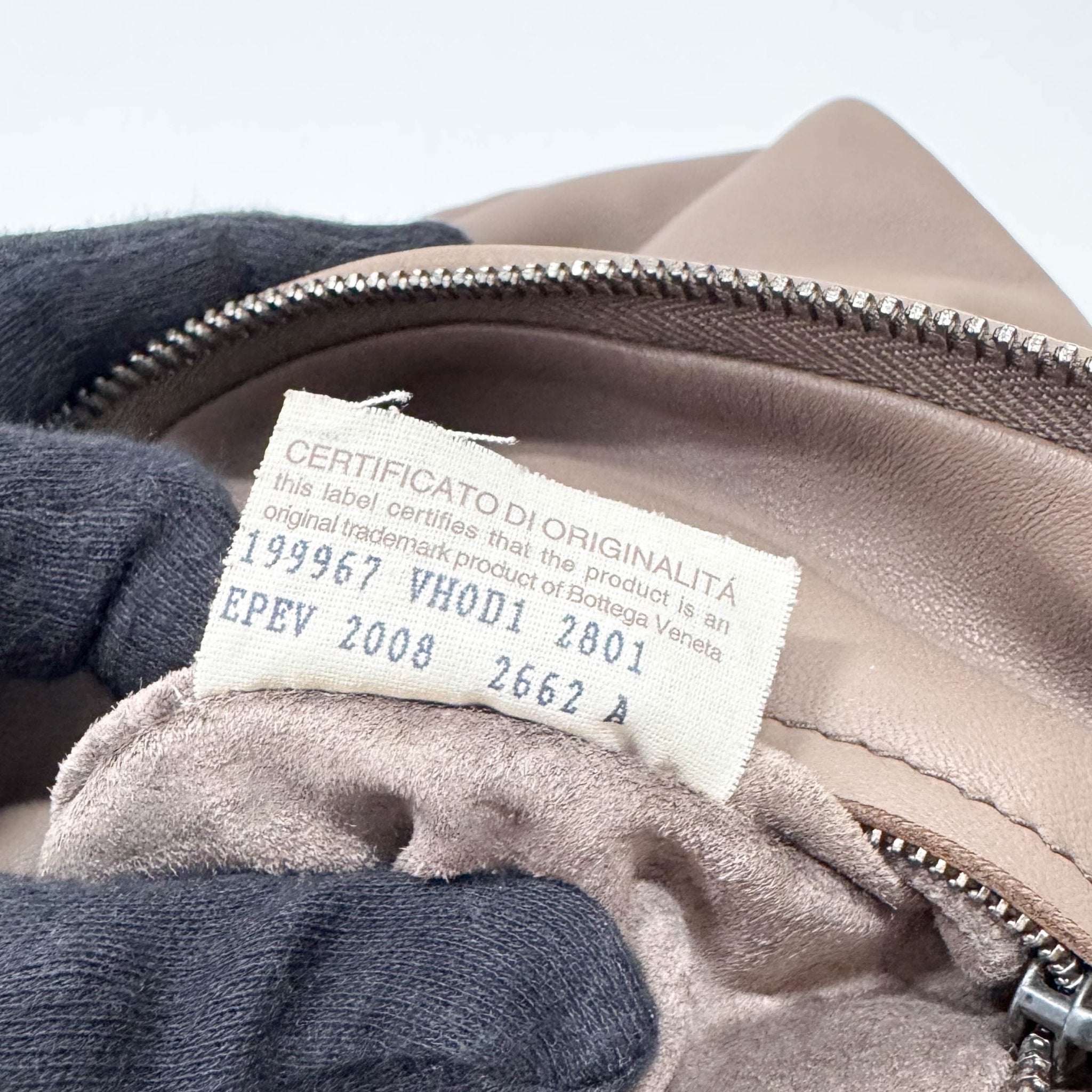 BOTTEGA VENETA Intrecciato Detail Beige Leather Shoulder Bag, in , Sold by HIVE PRELOVED - Shoulder Bags, ,