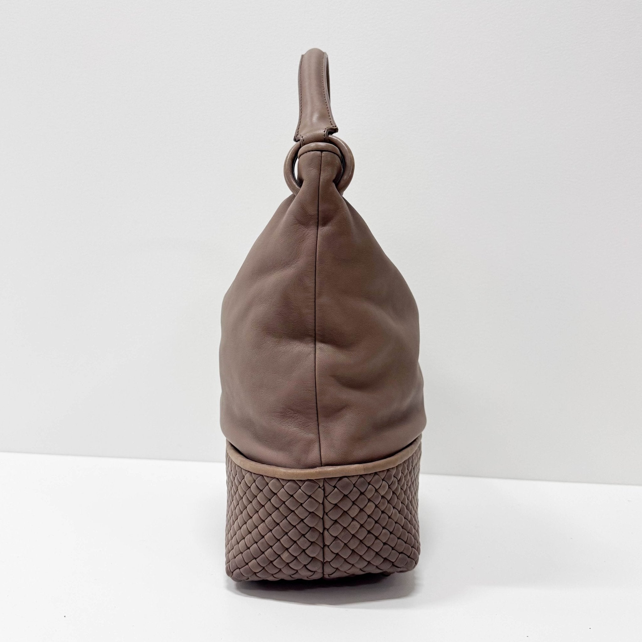 BOTTEGA VENETA Intrecciato Detail Beige Leather Shoulder Bag, in , Sold by HIVE PRELOVED - Shoulder Bags, ,