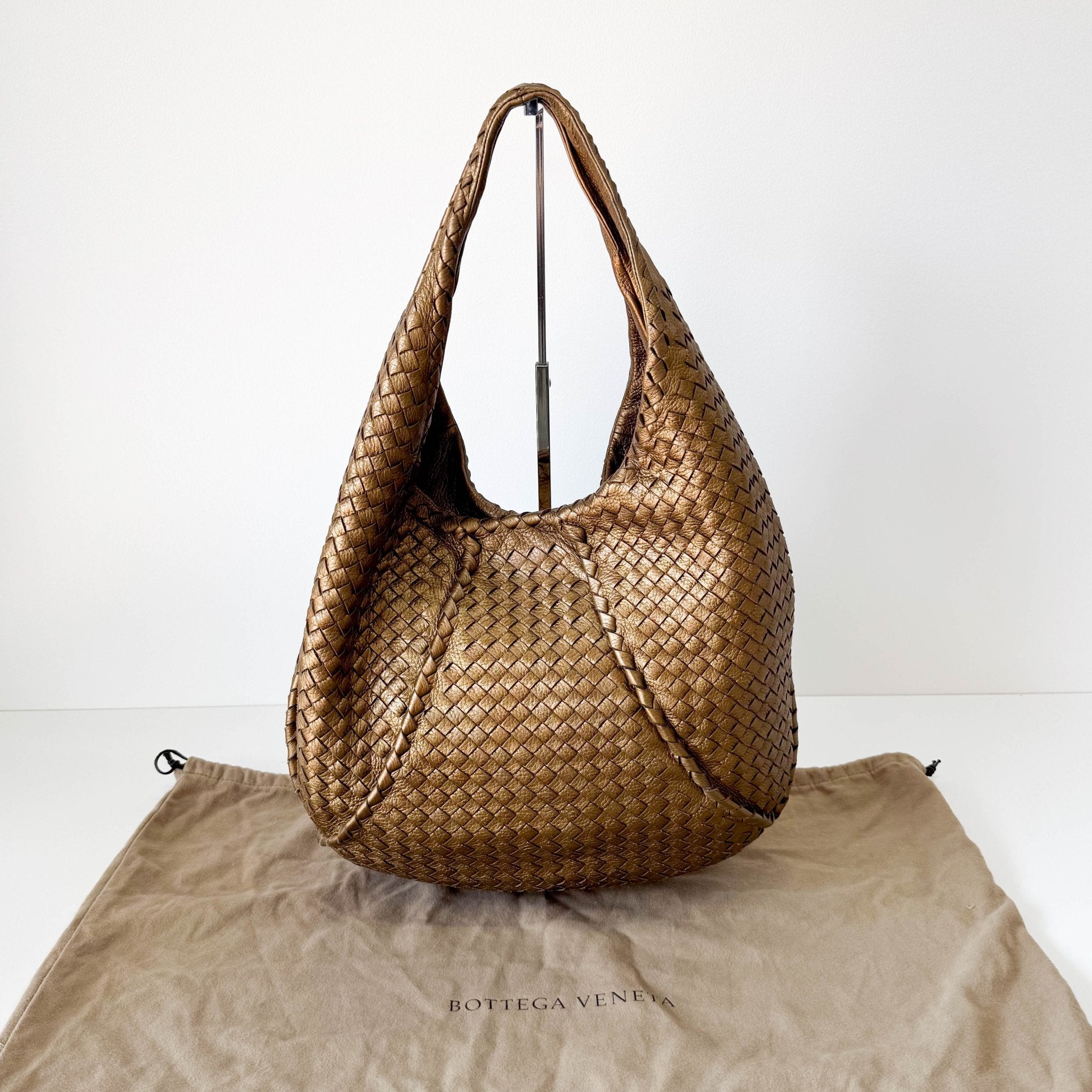 BOTTEGA VENETA Intrecciato Gold Leather Veneta Hobo Shoulder Bag, in , Sold by HIVE PRELOVED - Shoulder Bags, ,