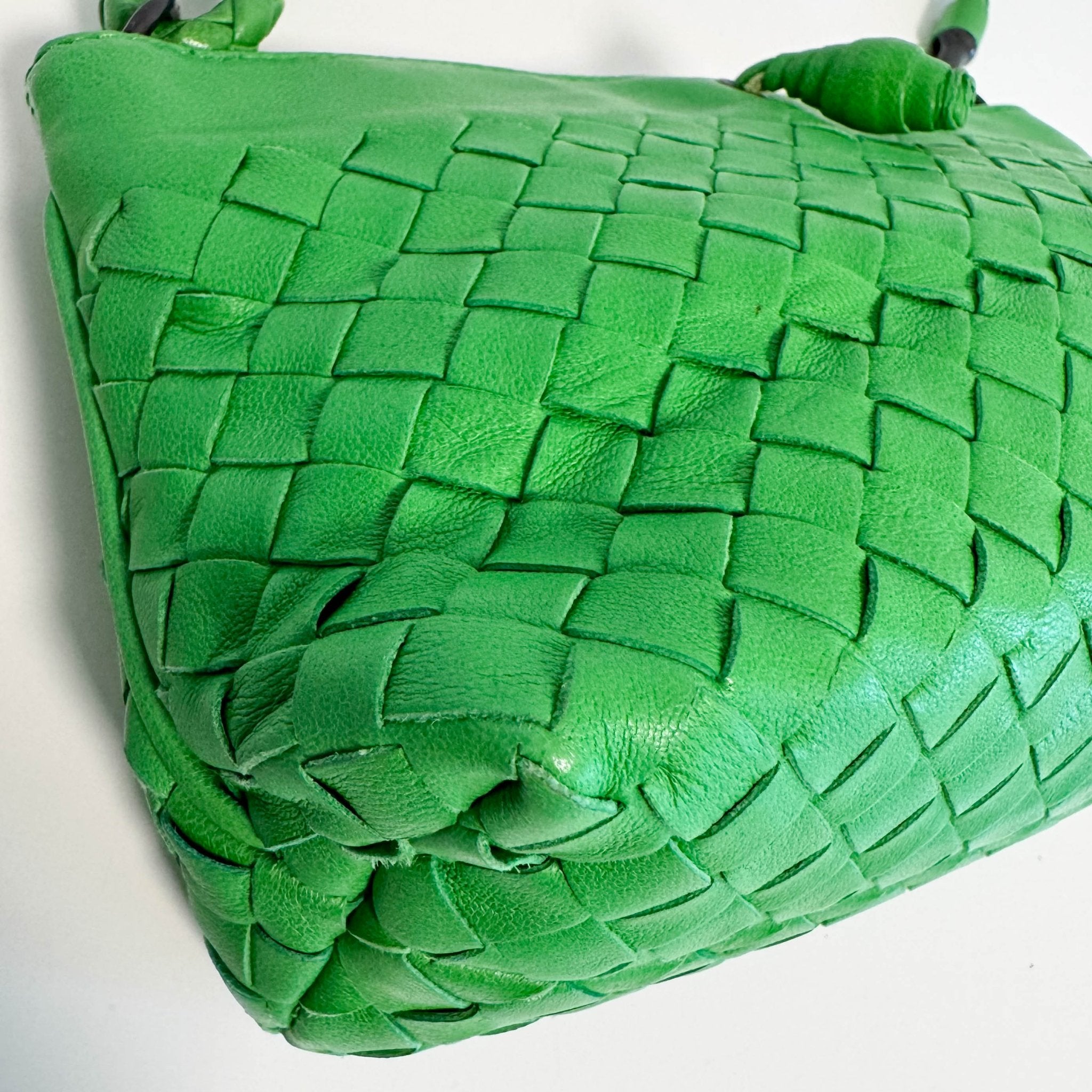 BOTTEGA VENETA Intrecciato Green Leather Shoulder Bag, in , Sold by HIVE PRELOVED - Shoulder Bags, ,