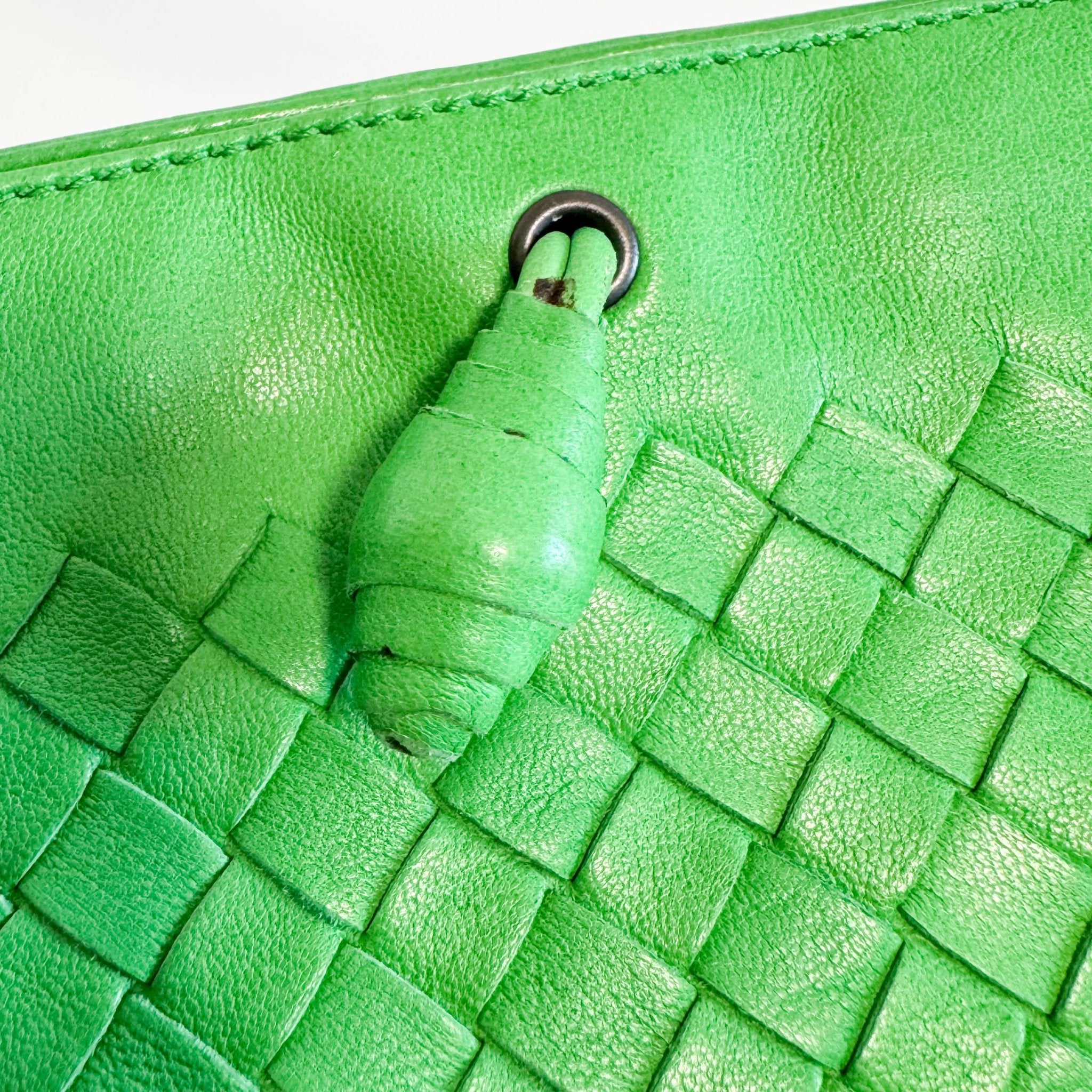 BOTTEGA VENETA Intrecciato Green Leather Shoulder Bag, in , Sold by HIVE PRELOVED - Shoulder Bags, ,