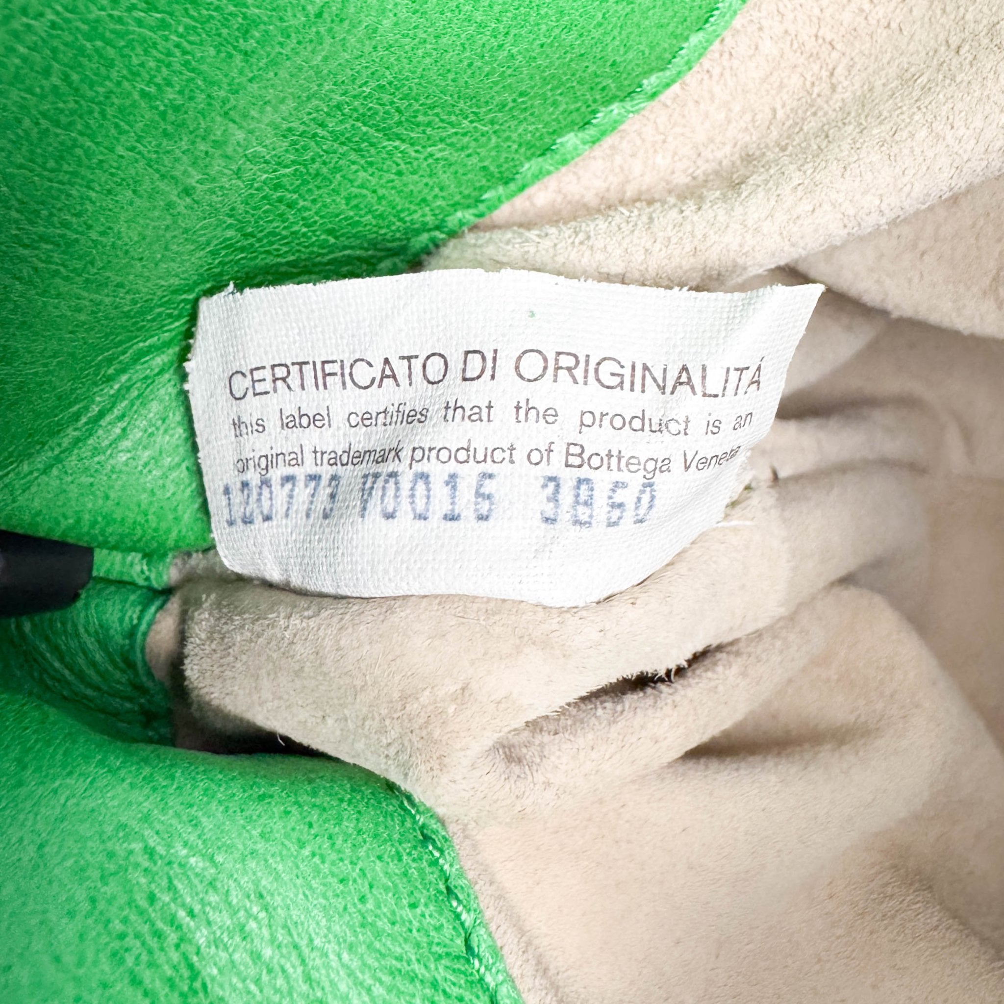 BOTTEGA VENETA Intrecciato Green Leather Shoulder Bag, in , Sold by HIVE PRELOVED - Shoulder Bags, ,