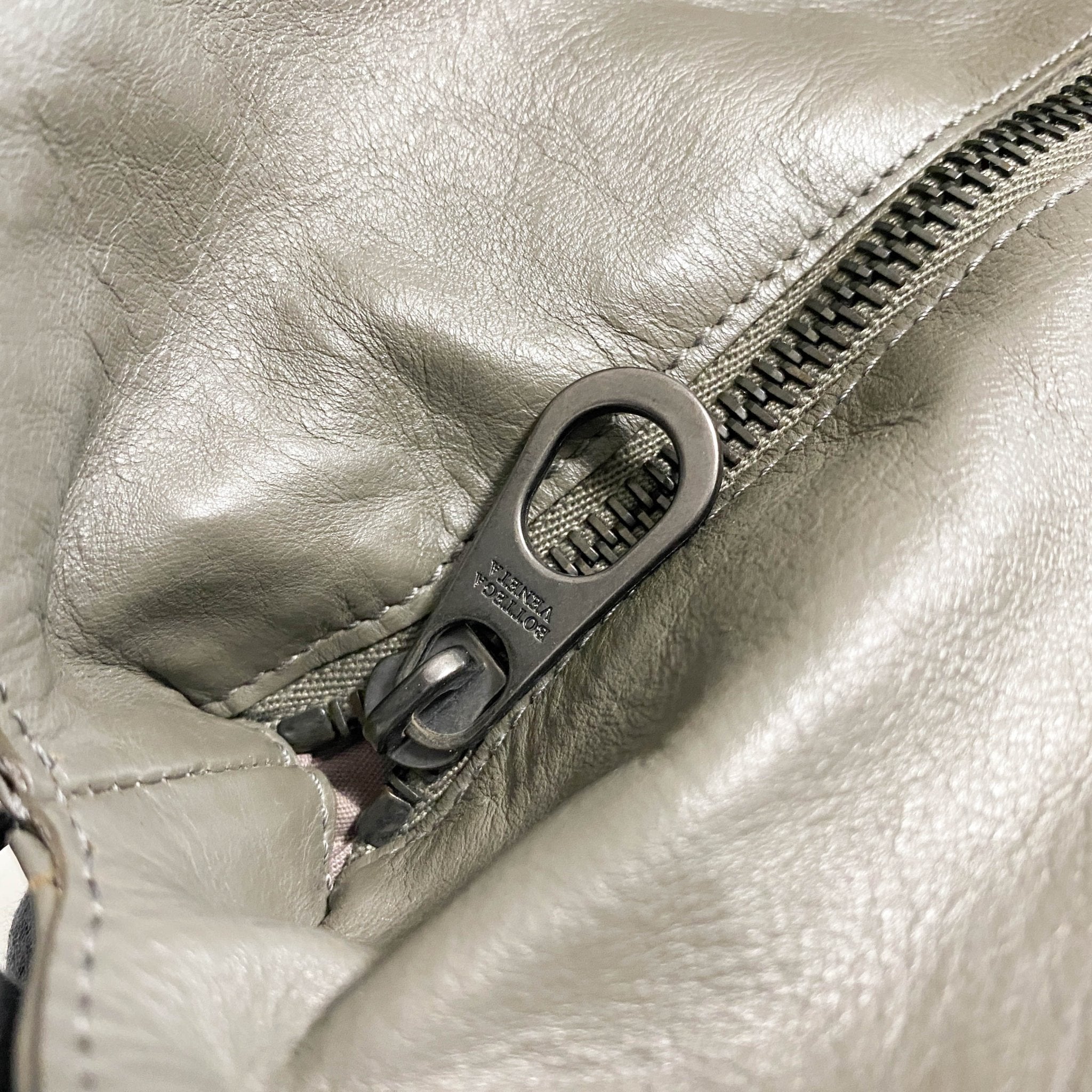 BOTTEGA VENETA Intrecciato Grey Boston Bag, in , Sold by HIVE PRELOVED - Travel bags, ,