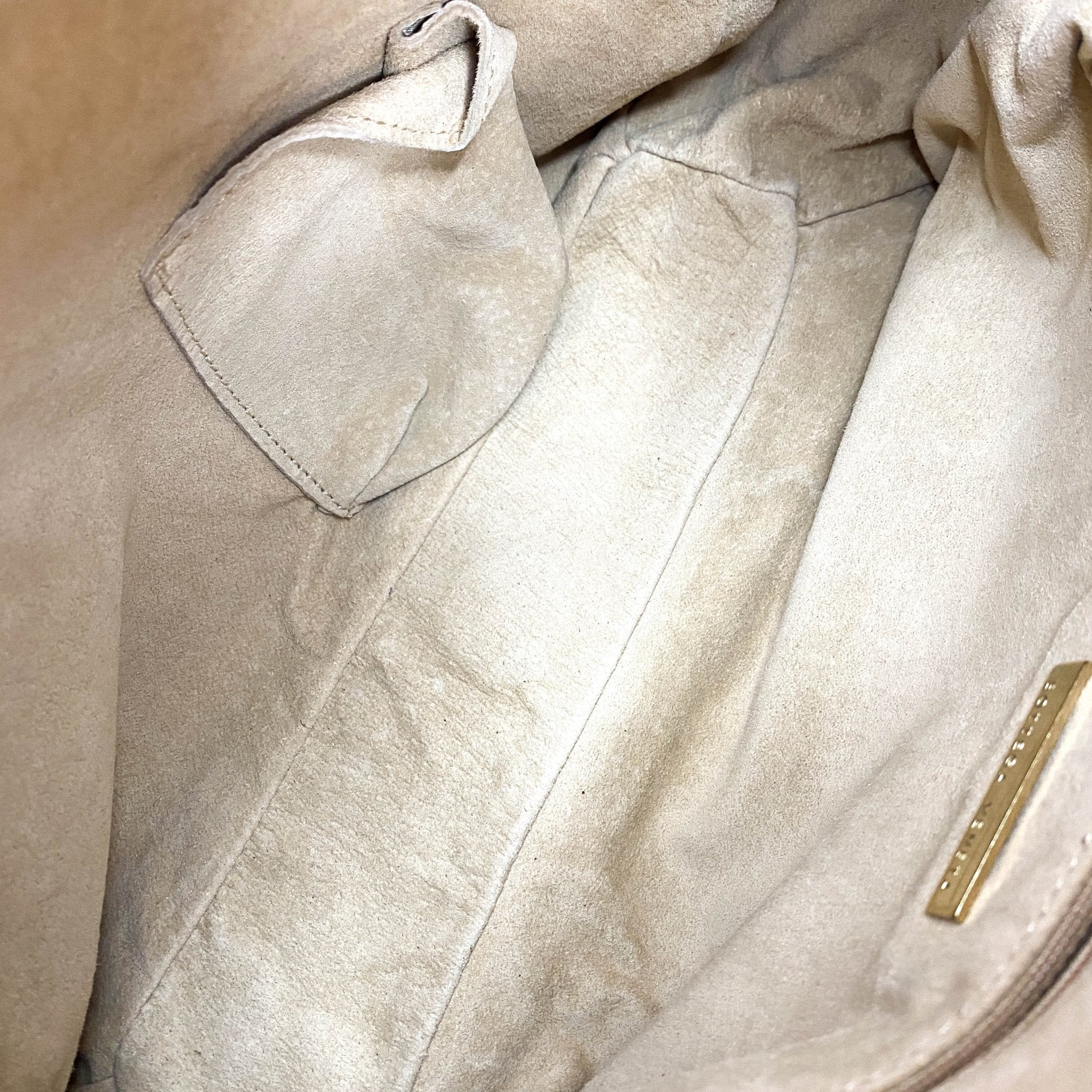 BOTTEGA VENETA Intrecciato Red Leather Mini Boston Crossbody Bag, in , Sold by HIVE PRELOVED - Handle Bags, Shoulder Bags,