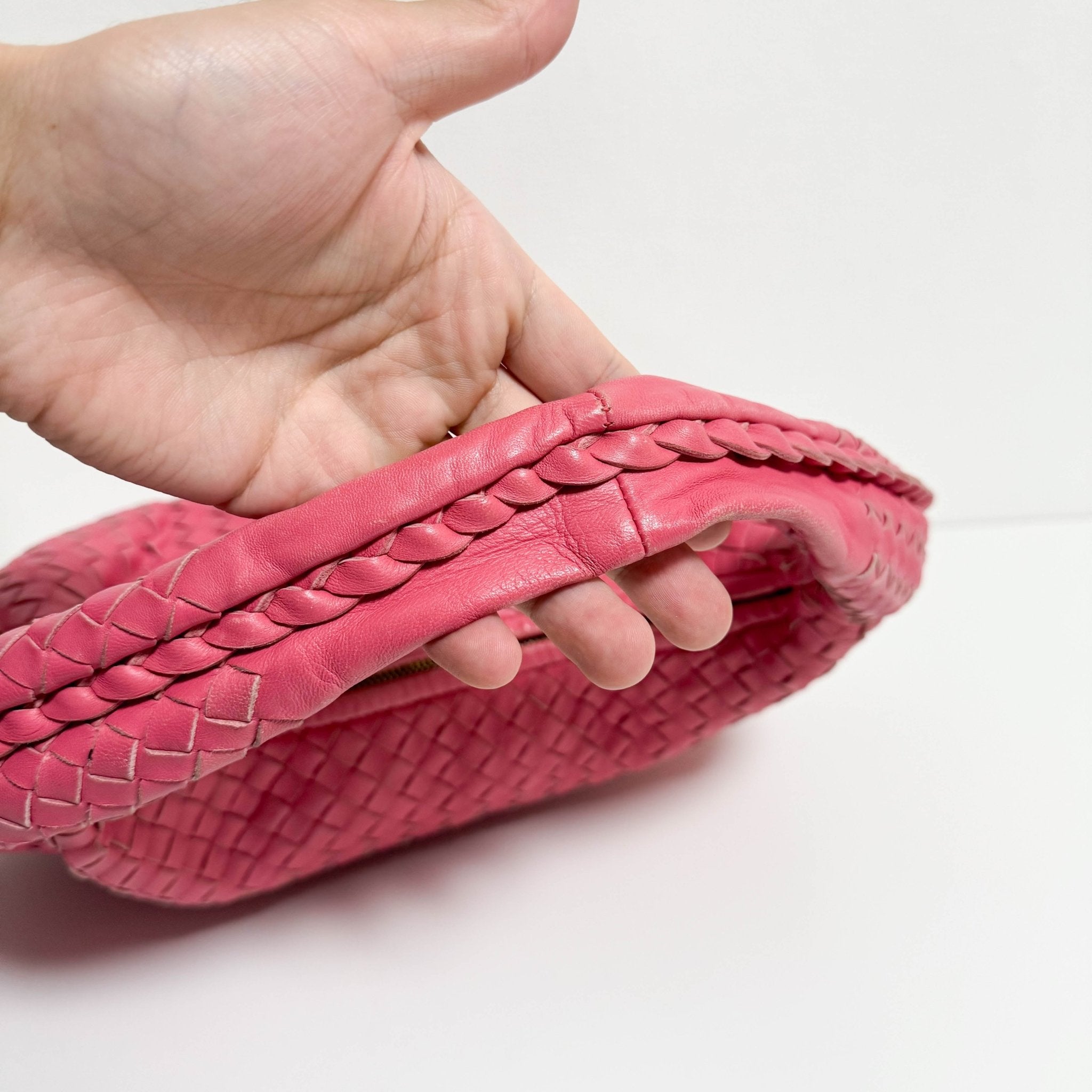 BOTTEGA VENETA Intrecciato Veneta Hobo Pink Bag, in , Sold by HIVE PRELOVED - Shoulder Bags