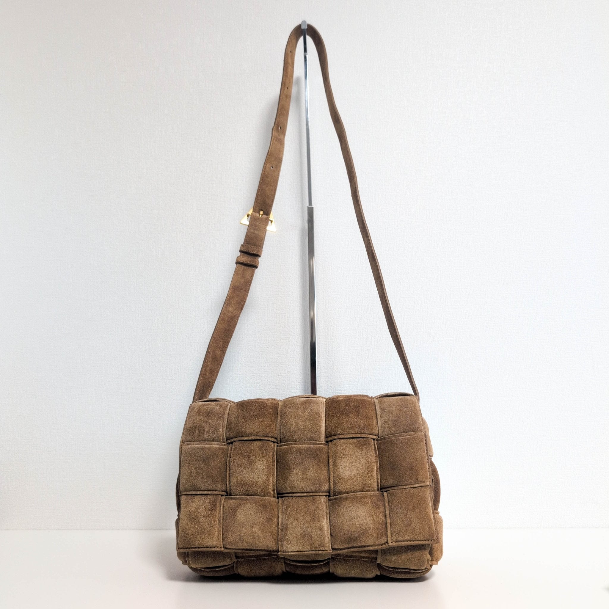 BOTTEGA VENETA Padded Cassette Crossbody Shoulderbag Suede Brown MaxiIntrecciato, in , Sold by HIVE PRELOVED - Crossbody bags
