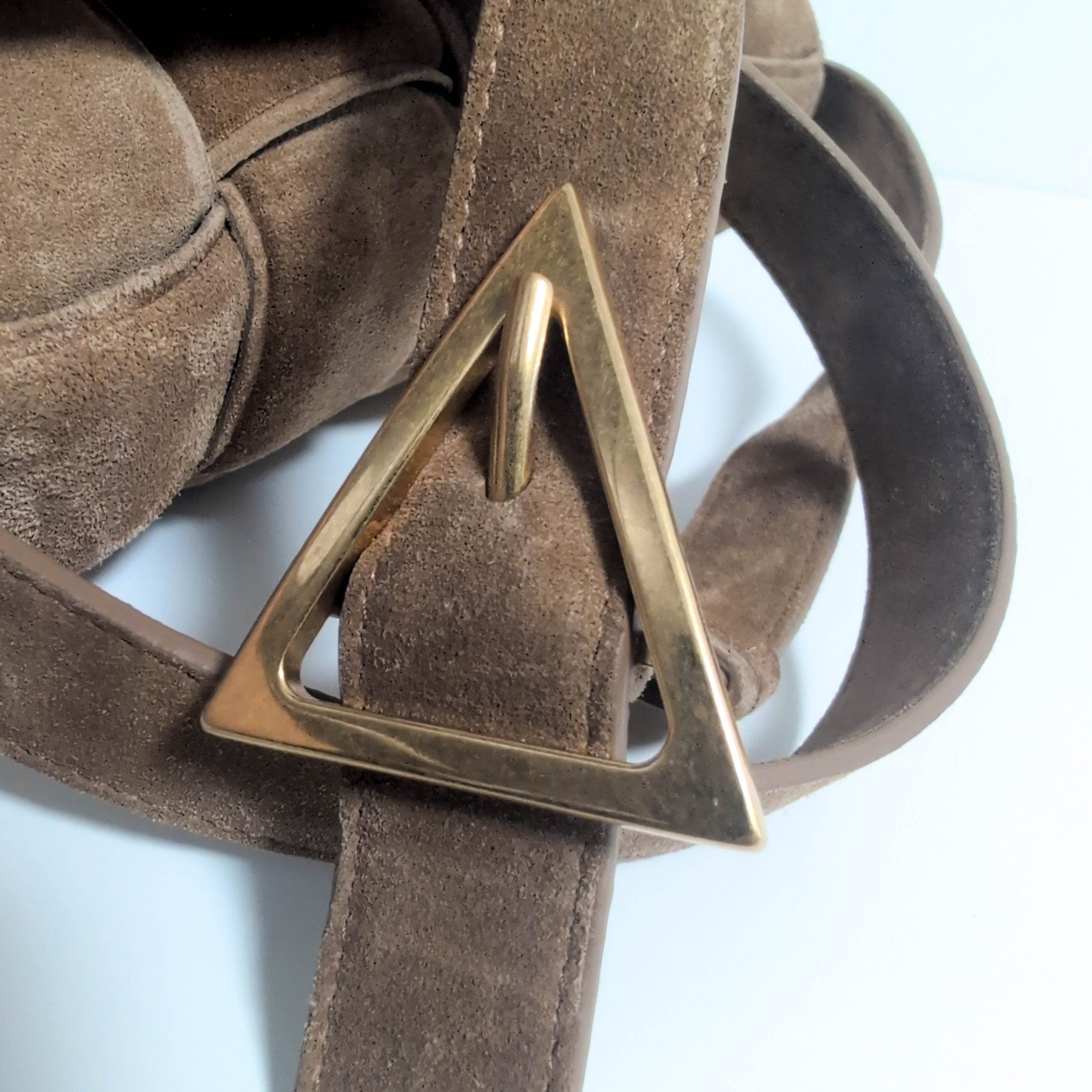 BOTTEGA VENETA Padded Cassette Crossbody Shoulderbag Suede Brown MaxiIntrecciato, in , Sold by HIVE PRELOVED - Crossbody bags