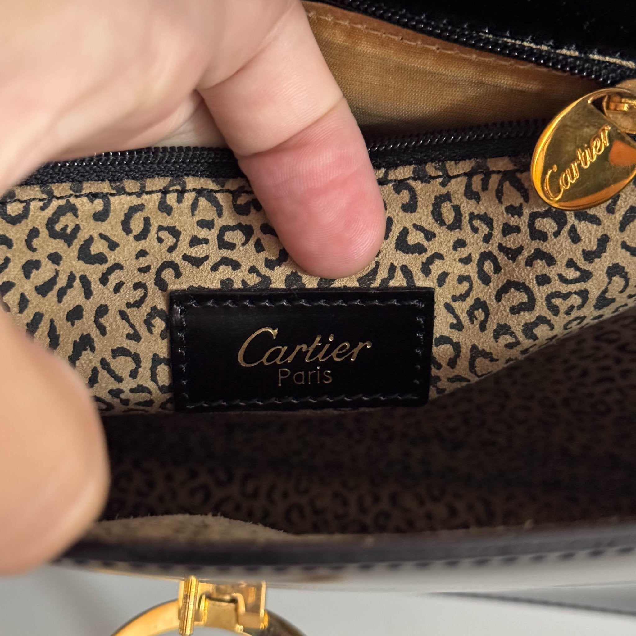 CARTIER Panthère Black Calf Leather Clutch Shoulder Bag, in , Sold by HIVE PRELOVED - Clutch bag, Crossbody bag, Shoulder Bag